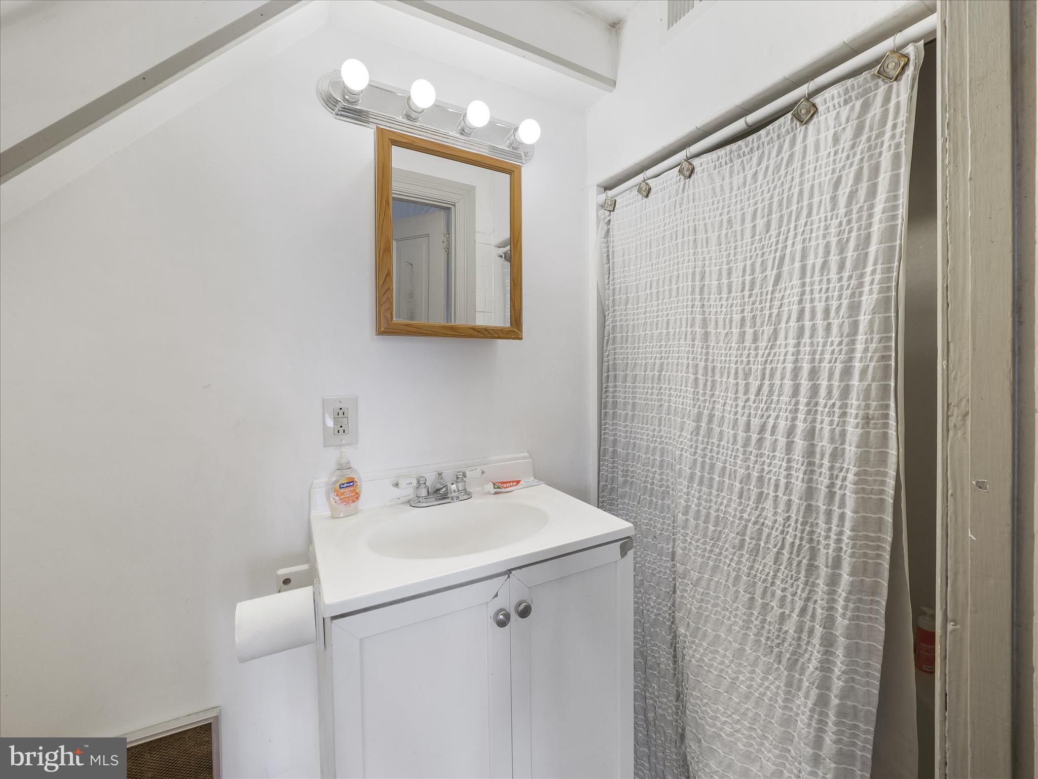 SUNSET CREEK ESTATES - Residential