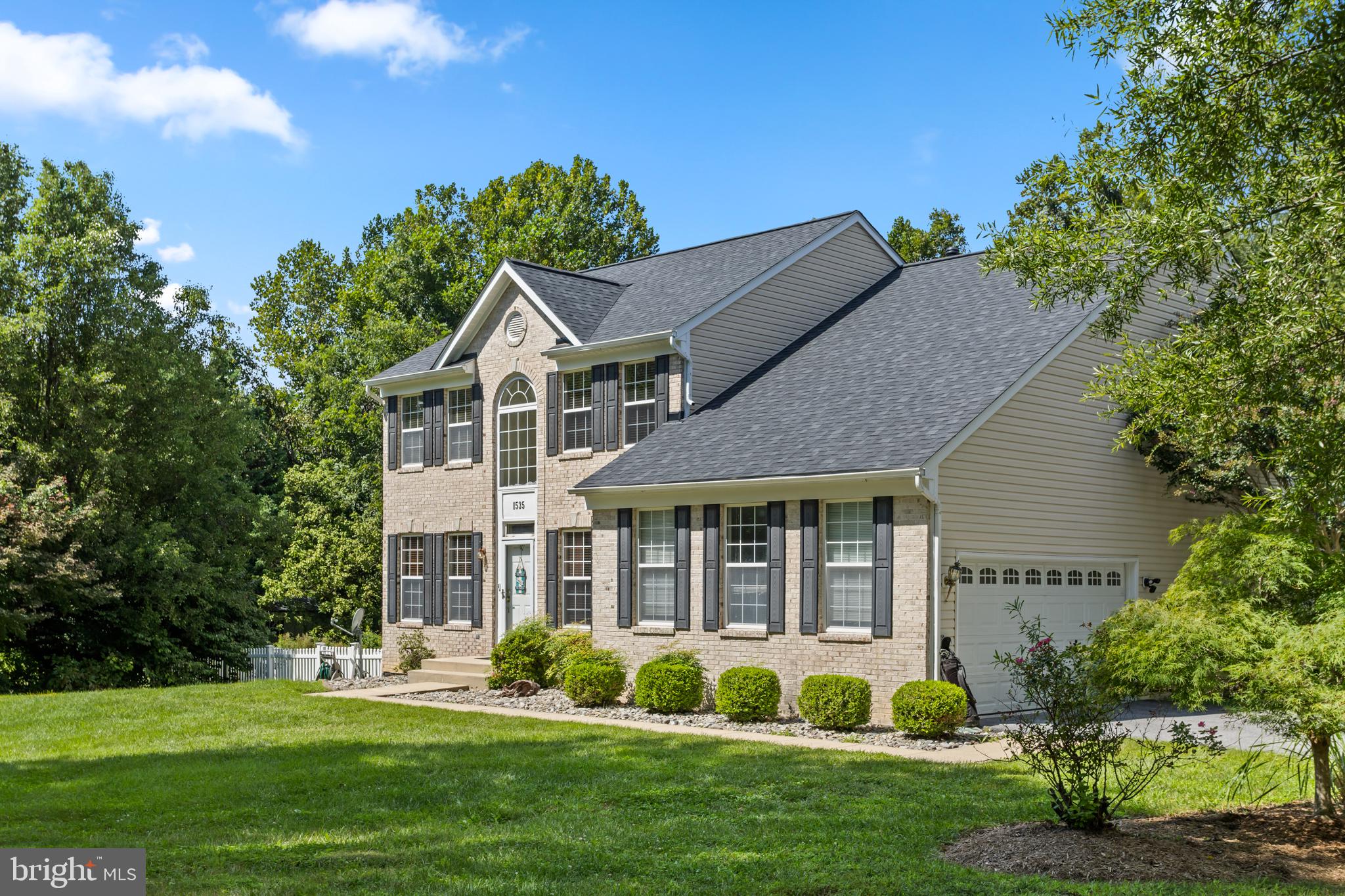1535 BILTMORE COURT