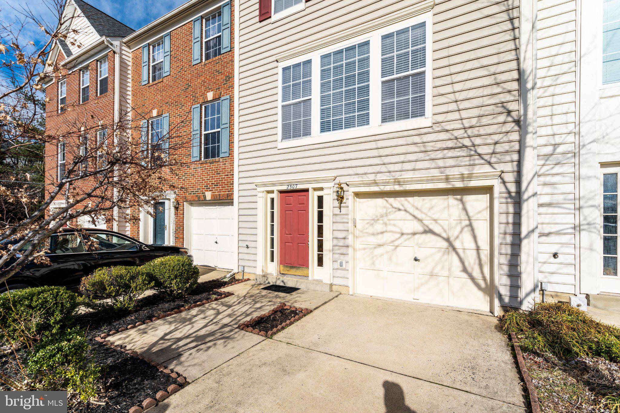 2507 JAMES MAURY DRIVE