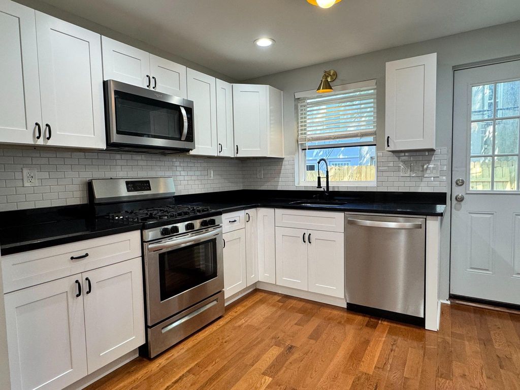 Photo of 513 Wilder Street, PHILADELPHIA, PA 19147 (MLS # PAPH2614130)