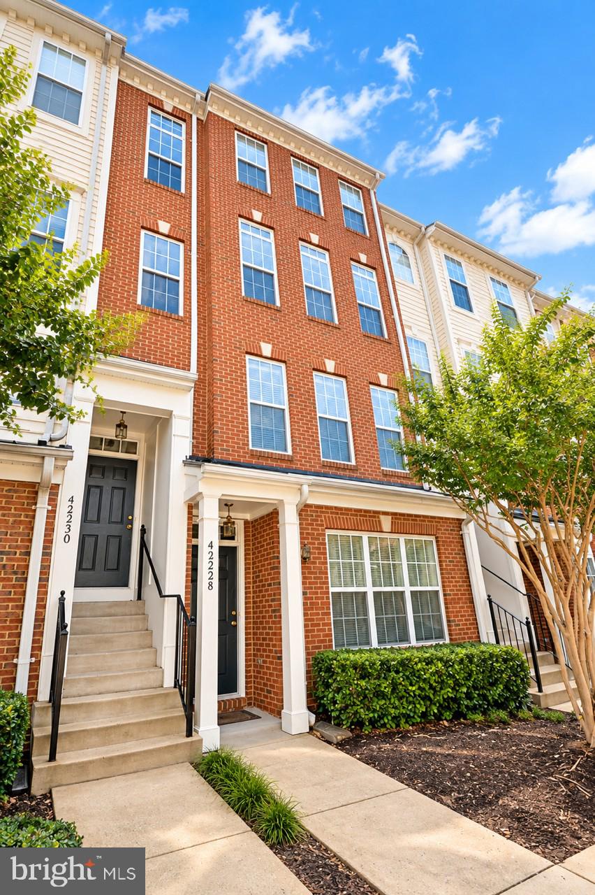 42228 TERRAZZO TERRACE 411