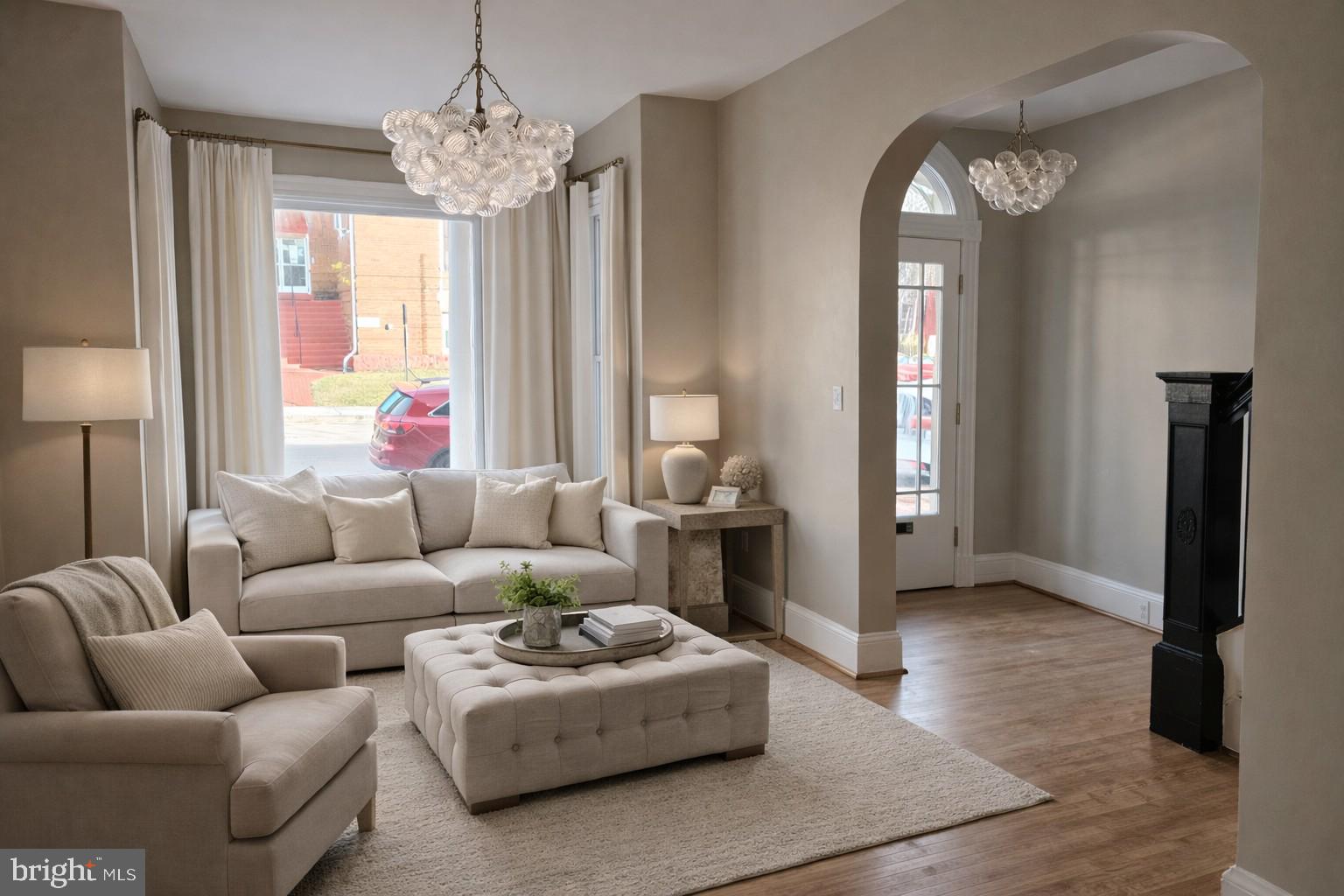 WEST SIDE - Residential