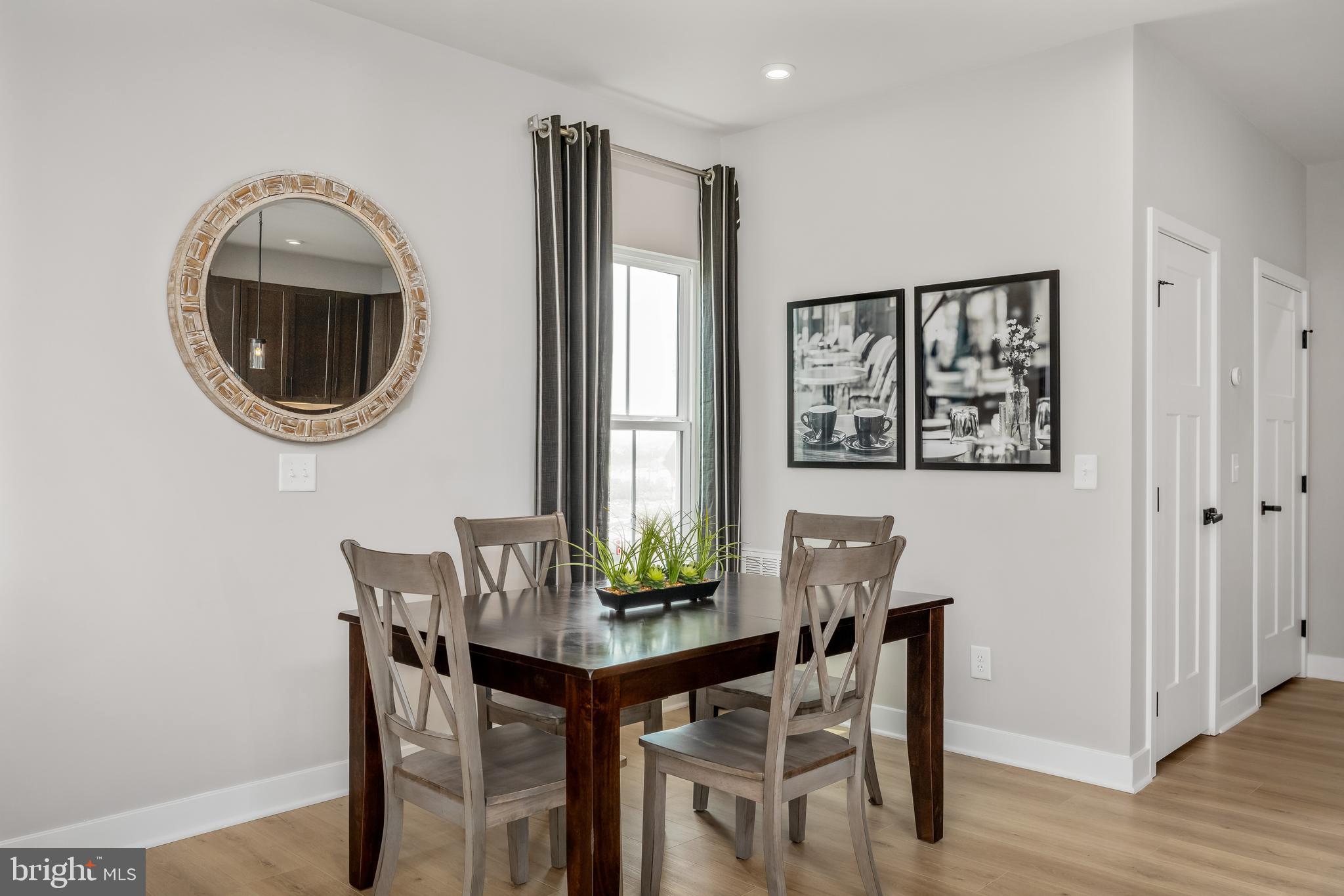 THORNDALE WOODS - Residential