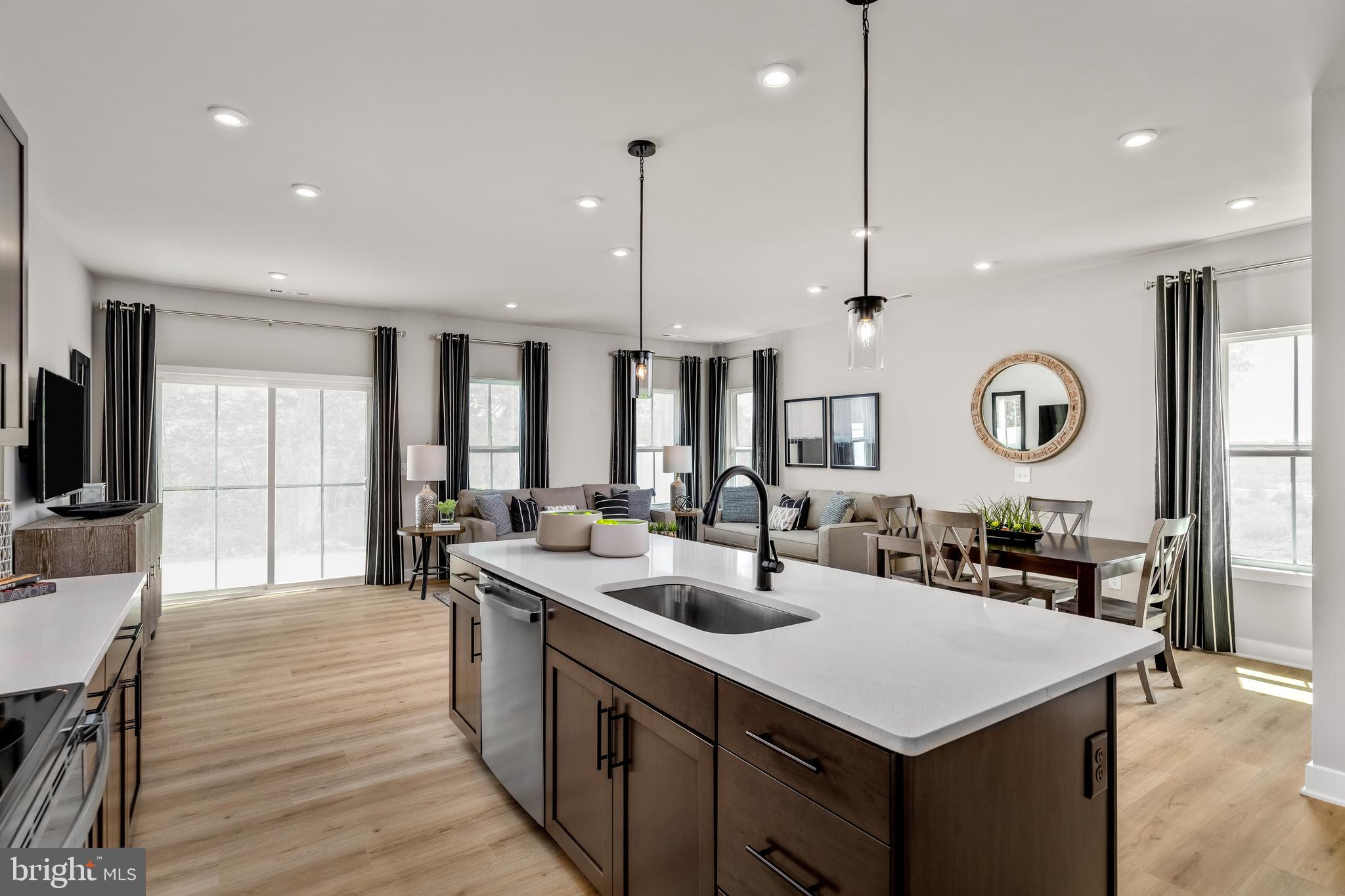 THORNDALE WOODS - Residential