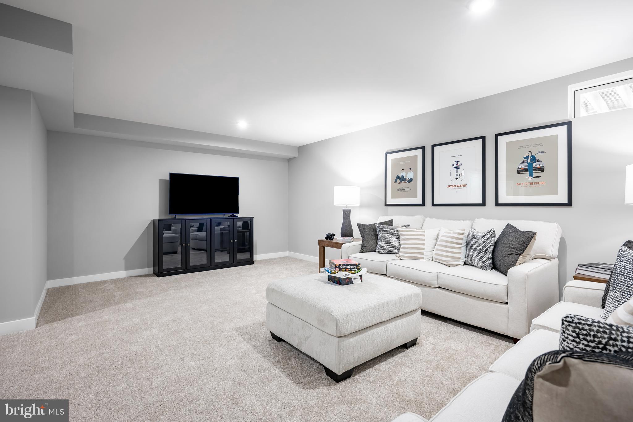 THORNDALE WOODS - Residential