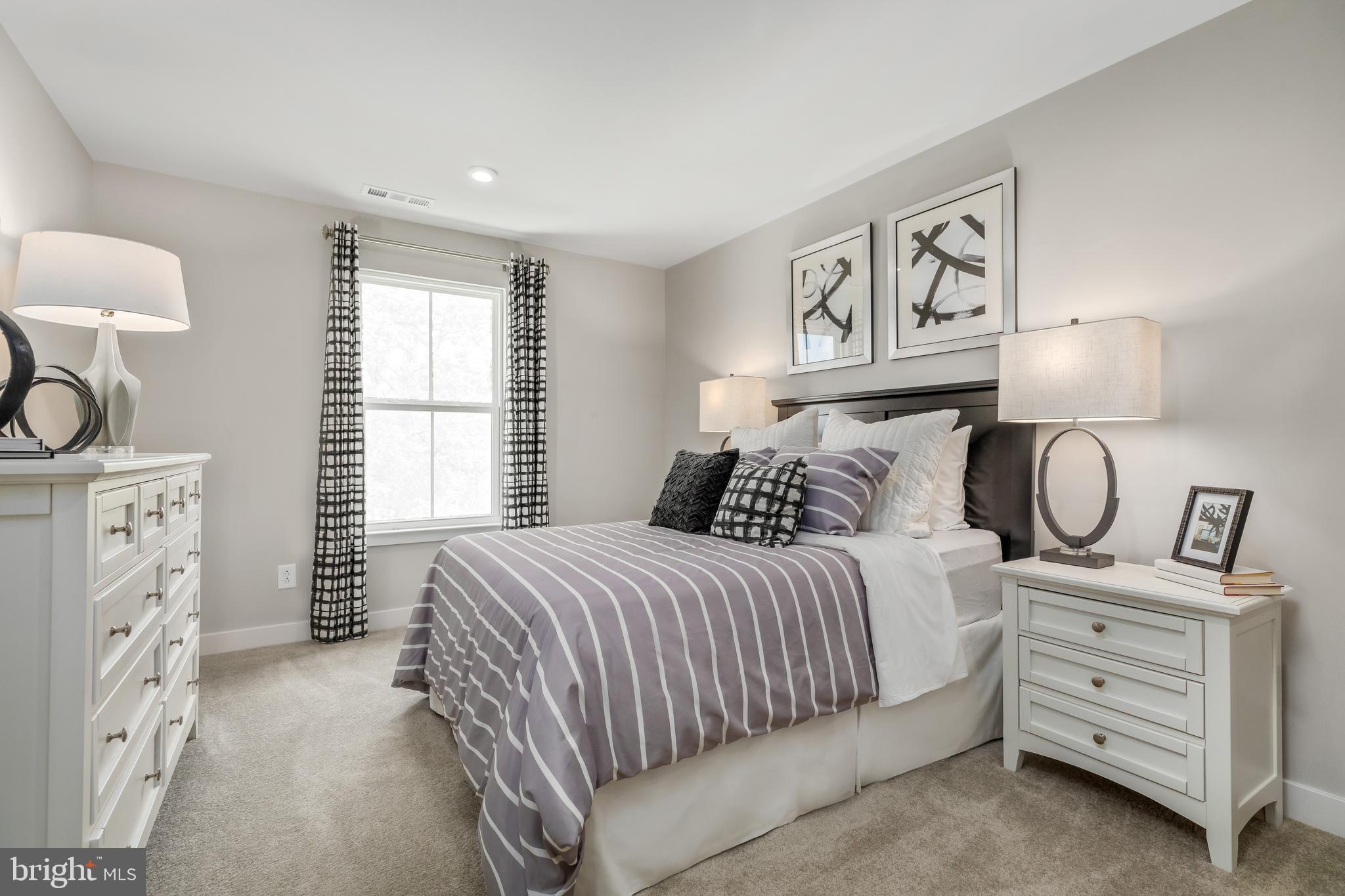 THORNDALE WOODS - Residential