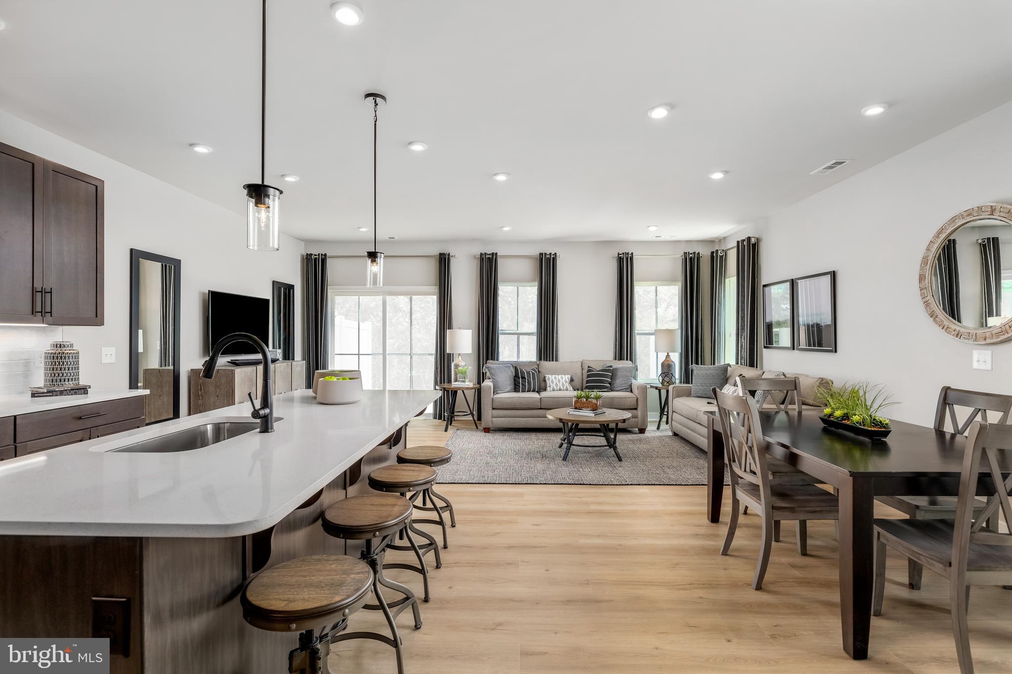 THORNDALE WOODS - Residential