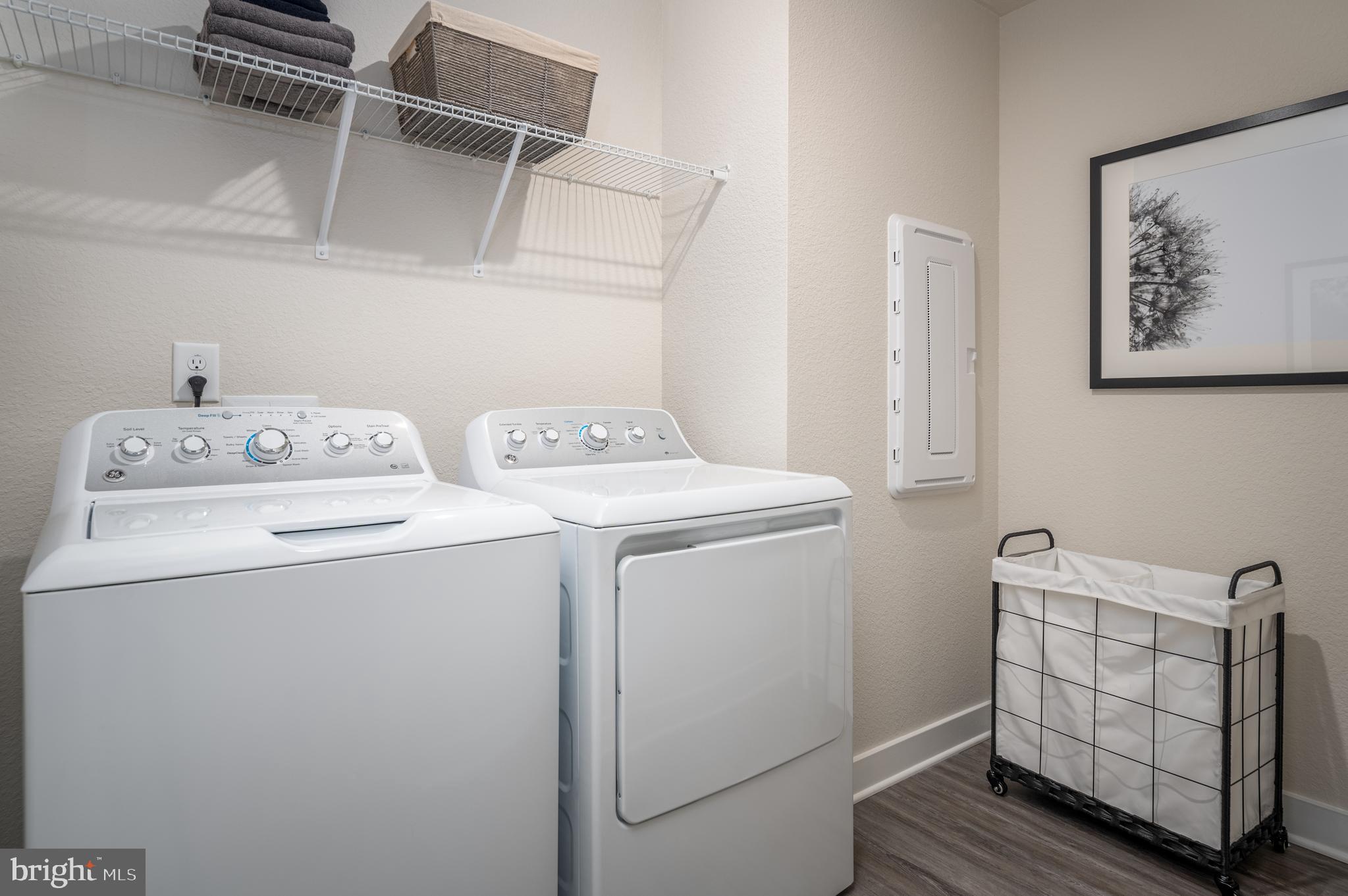 THORNDALE WOODS - Residential