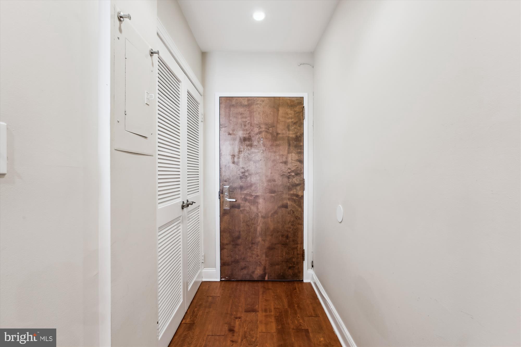 1320 21ST STREET NW 207