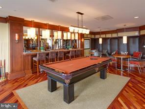 THE LOFTS AT PARK CREST - Residential Lease