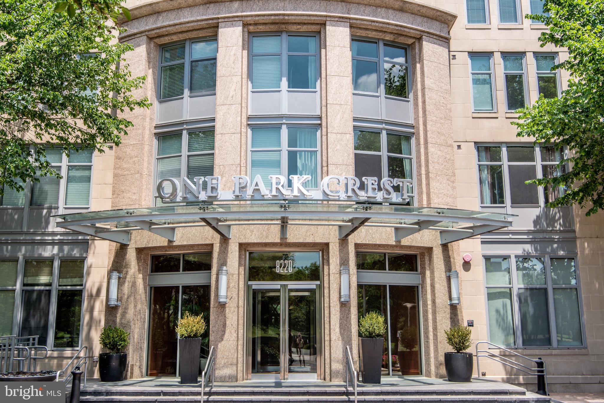 THE LOFTS AT PARK CREST - Residential Lease