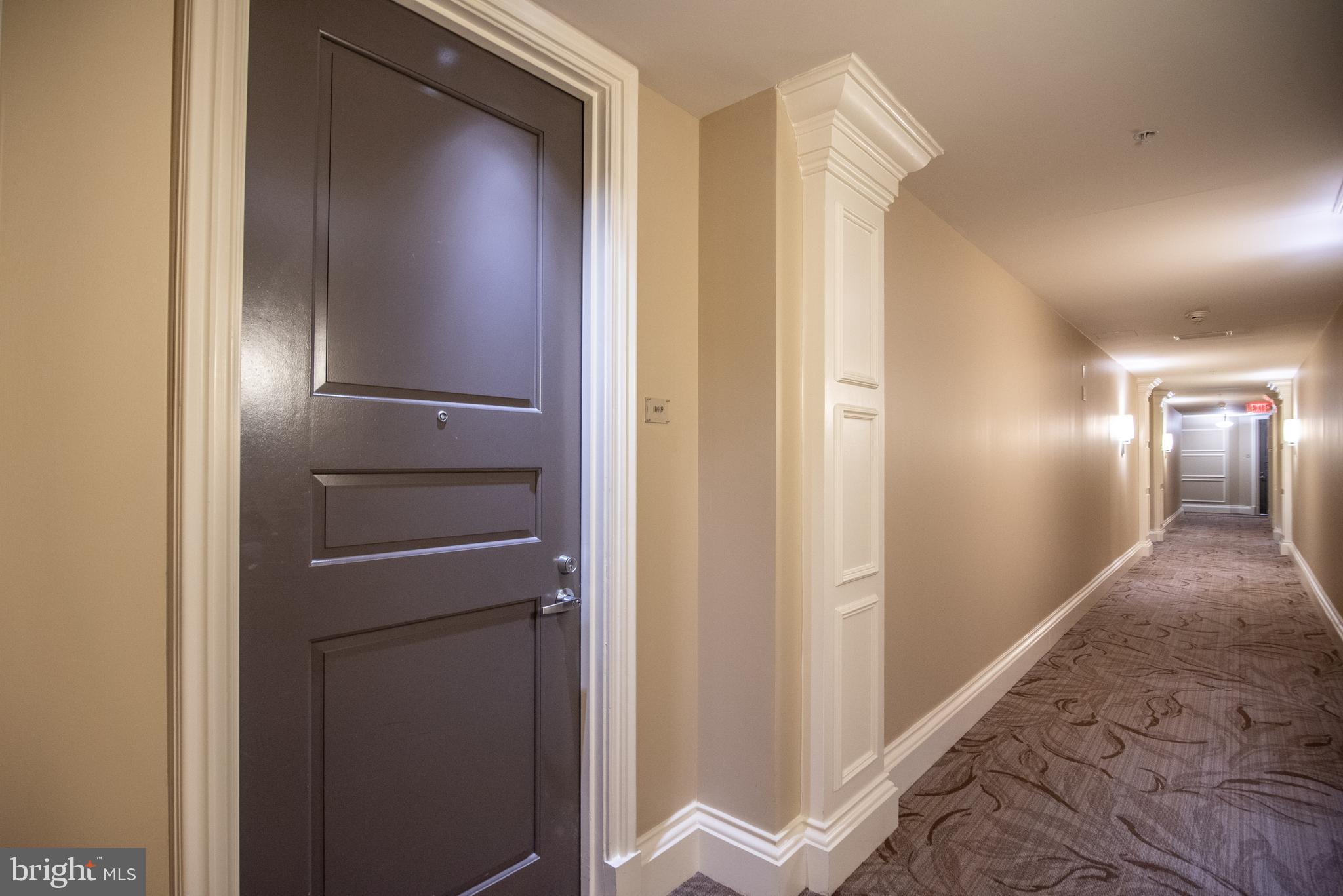 THE LOFTS AT PARK CREST - Residential Lease