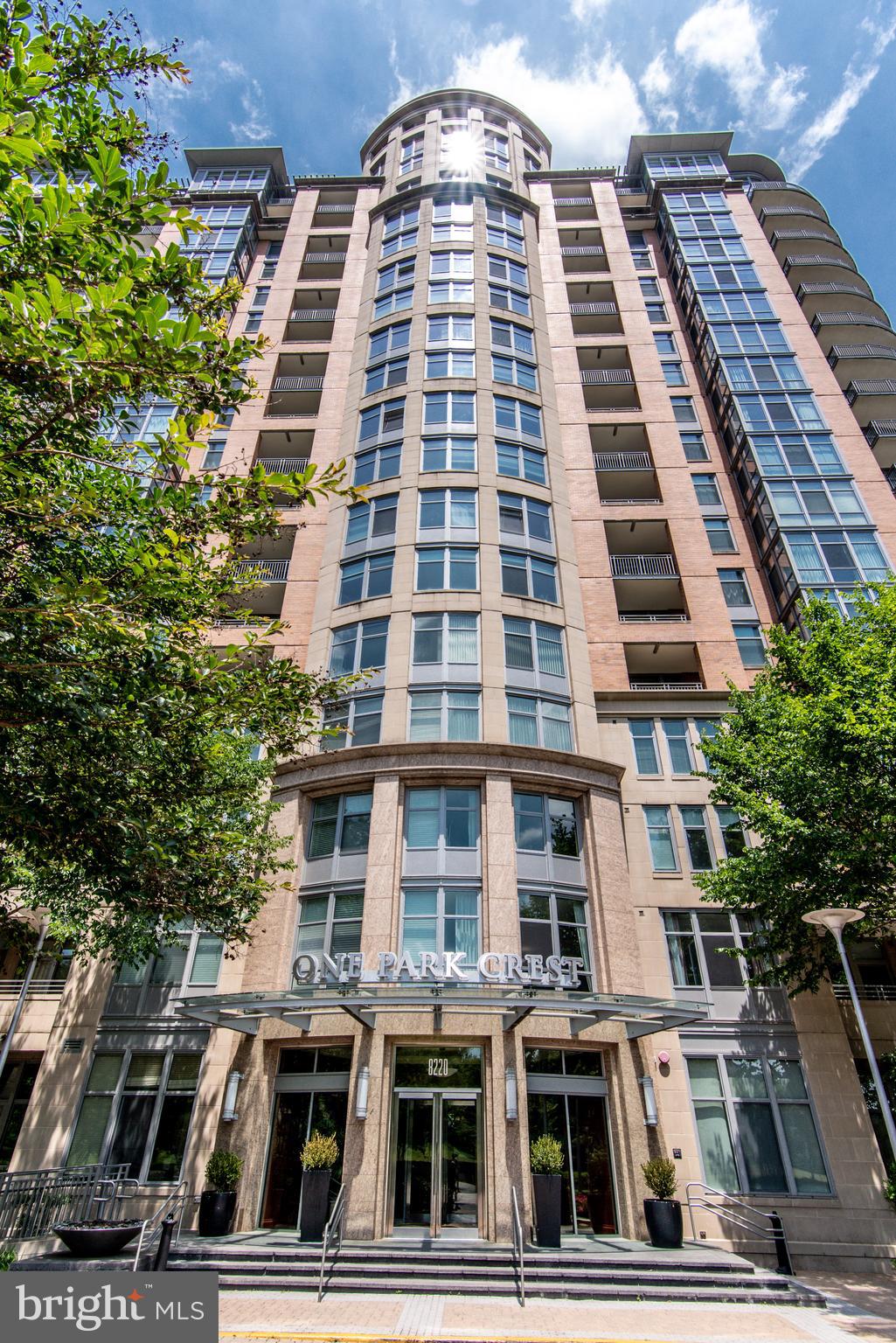 THE LOFTS AT PARK CREST - Residential Lease