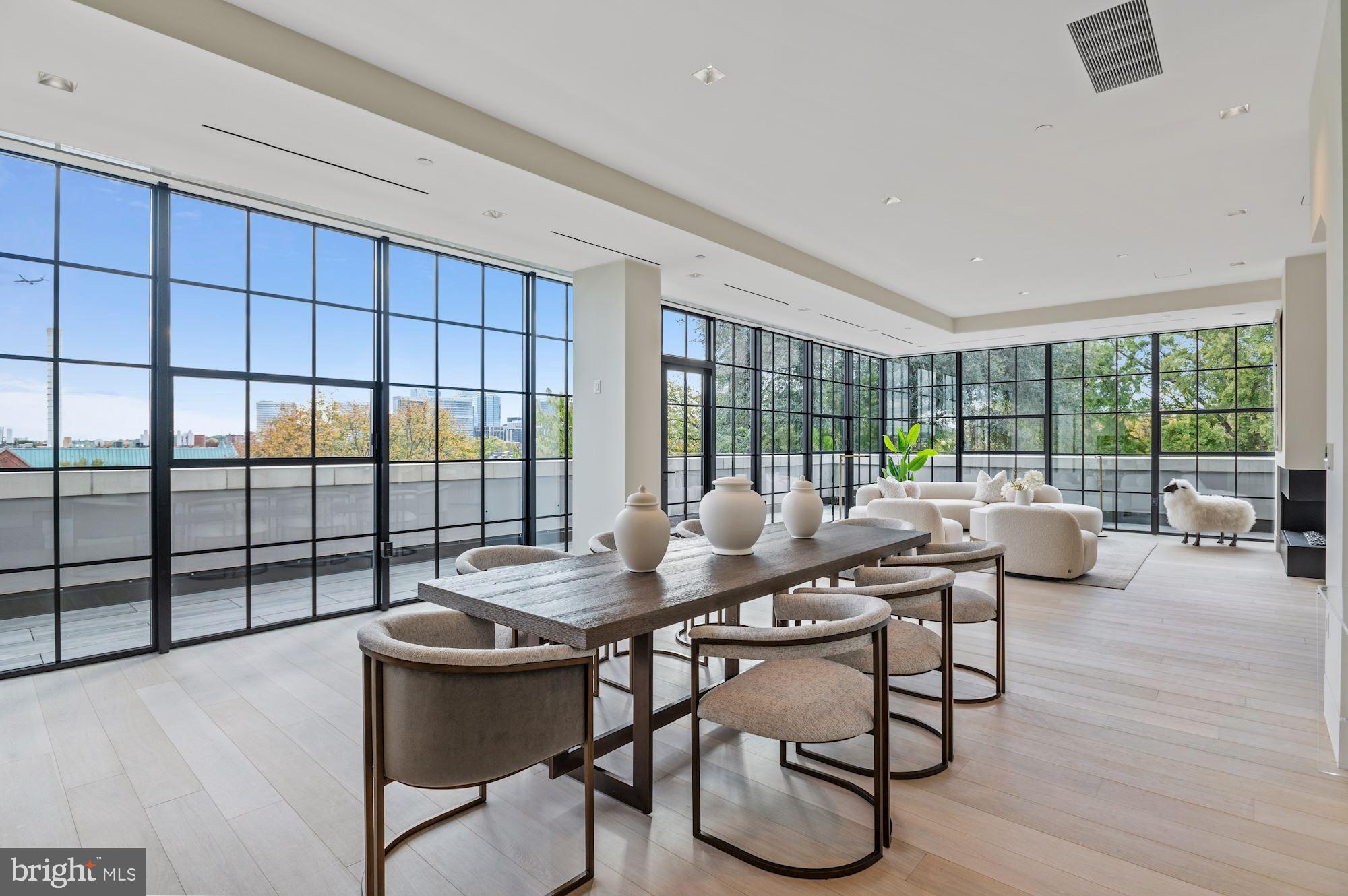 GEORGETOWN - Residential
