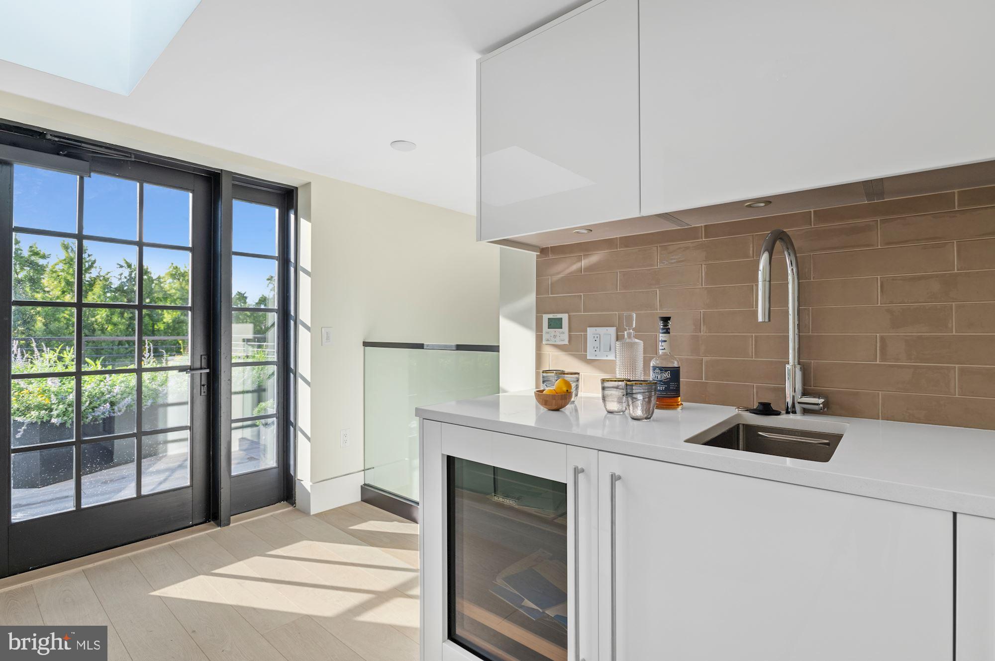 GEORGETOWN - Residential