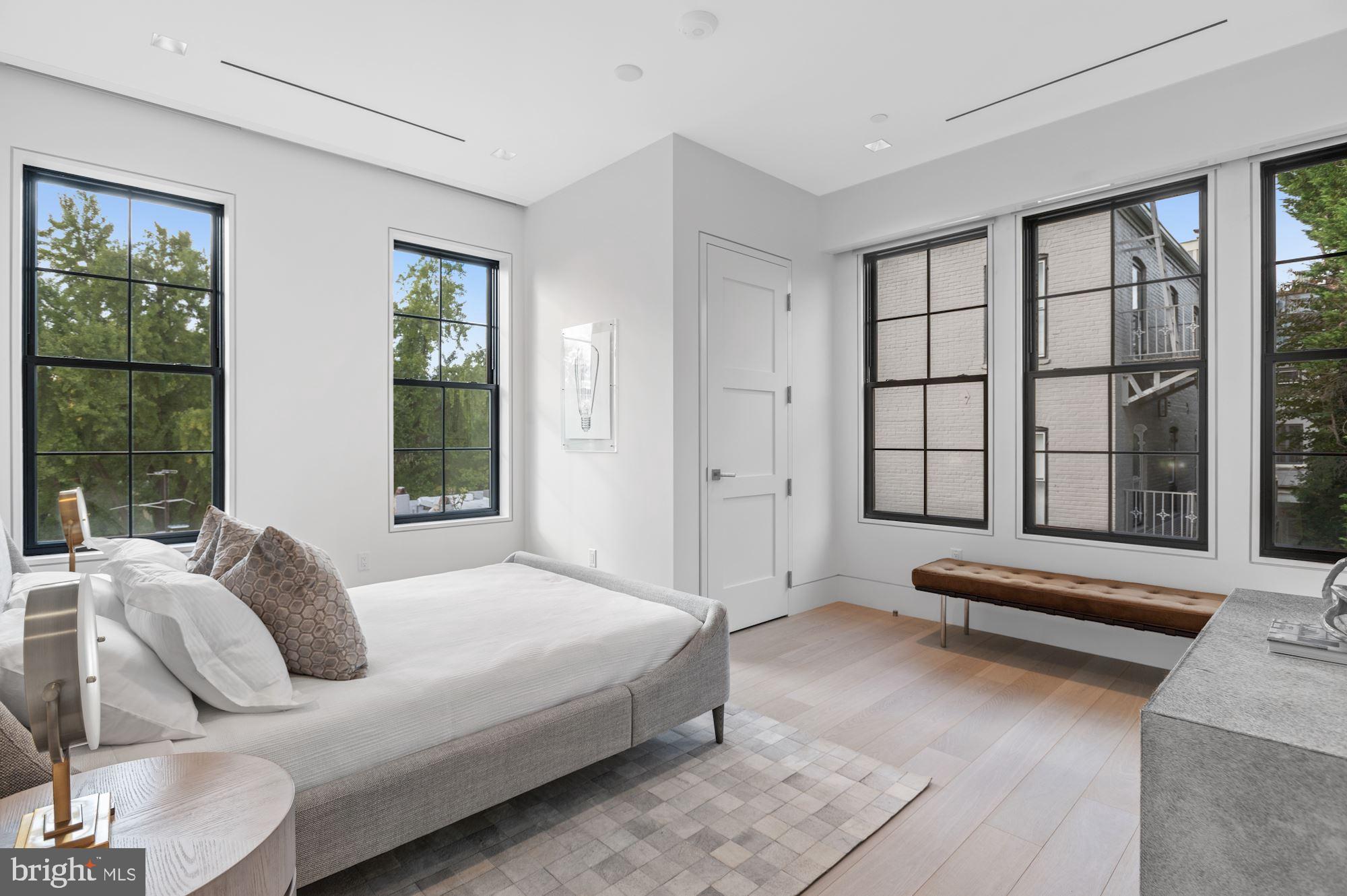 GEORGETOWN - Residential