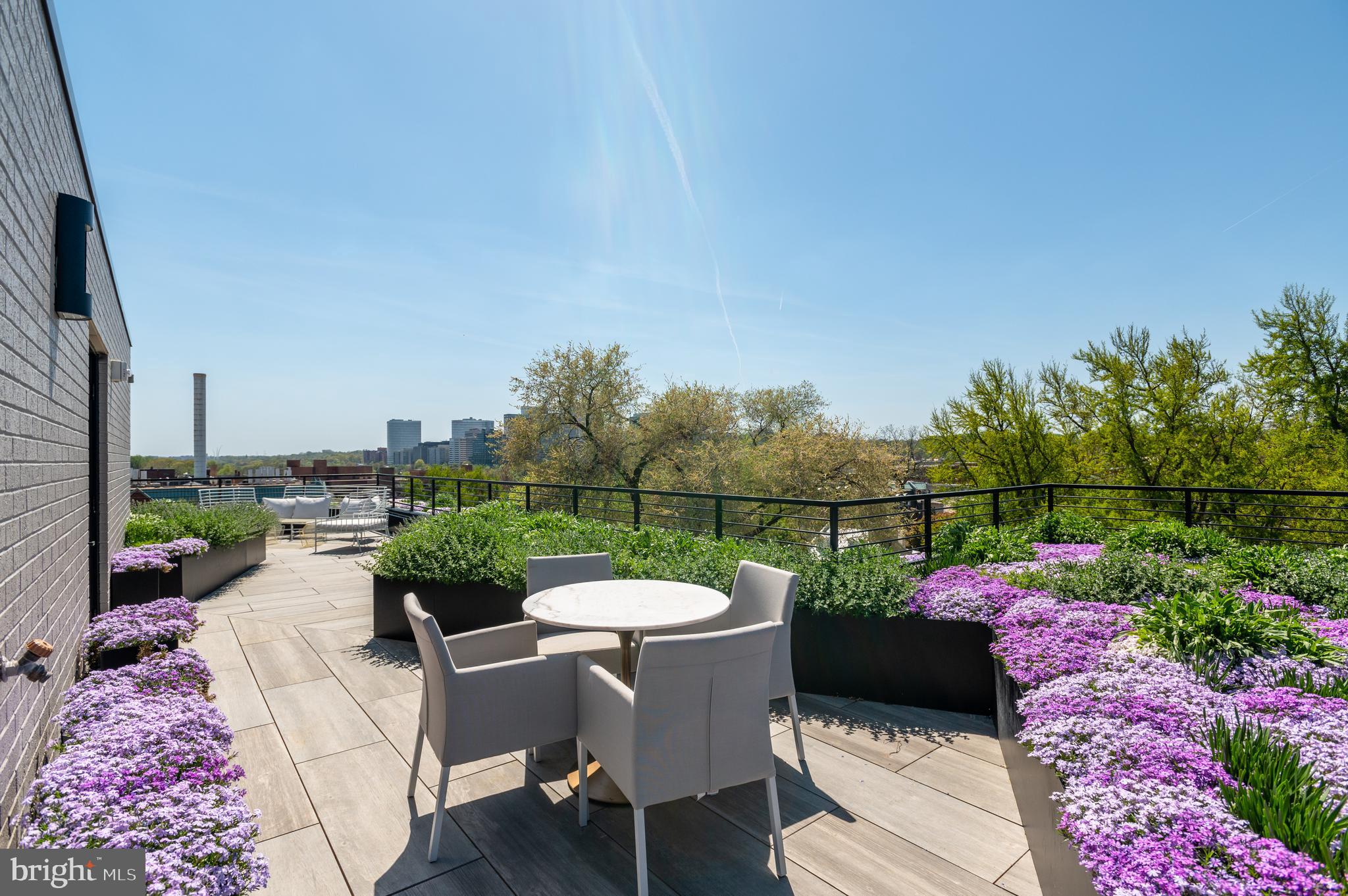 GEORGETOWN - Residential
