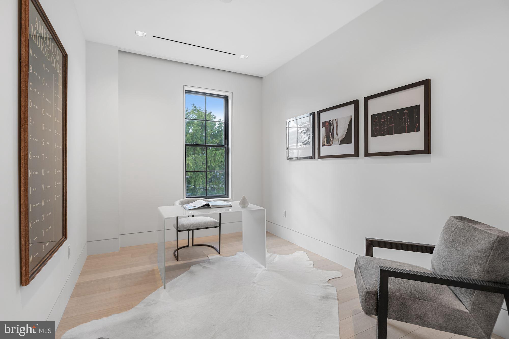 GEORGETOWN - Residential