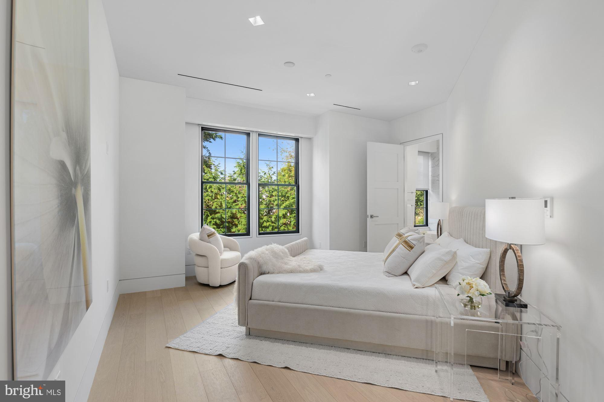 GEORGETOWN - Residential