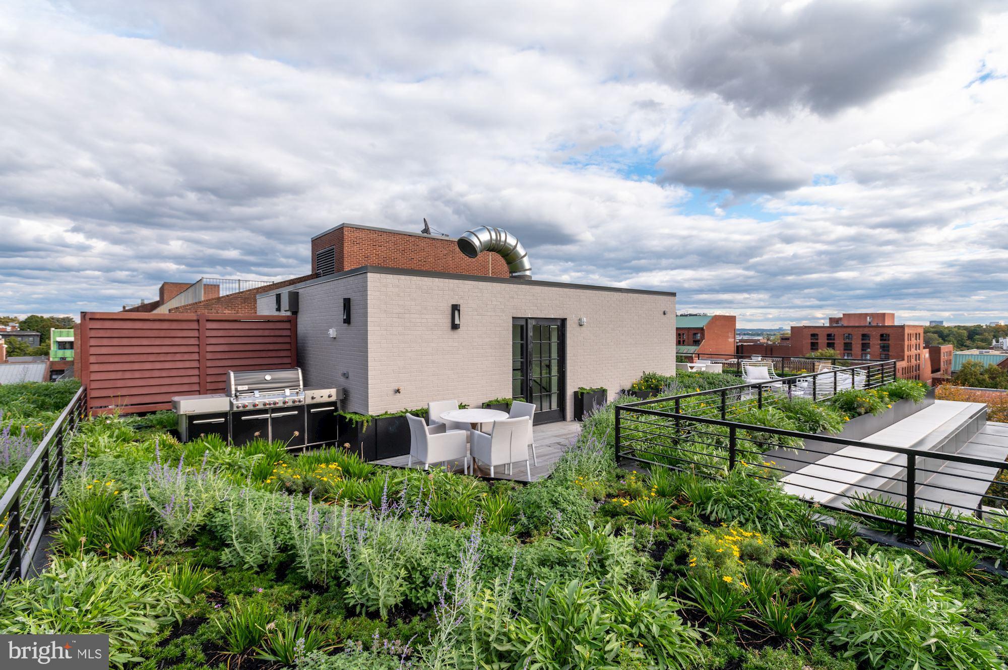GEORGETOWN - Residential