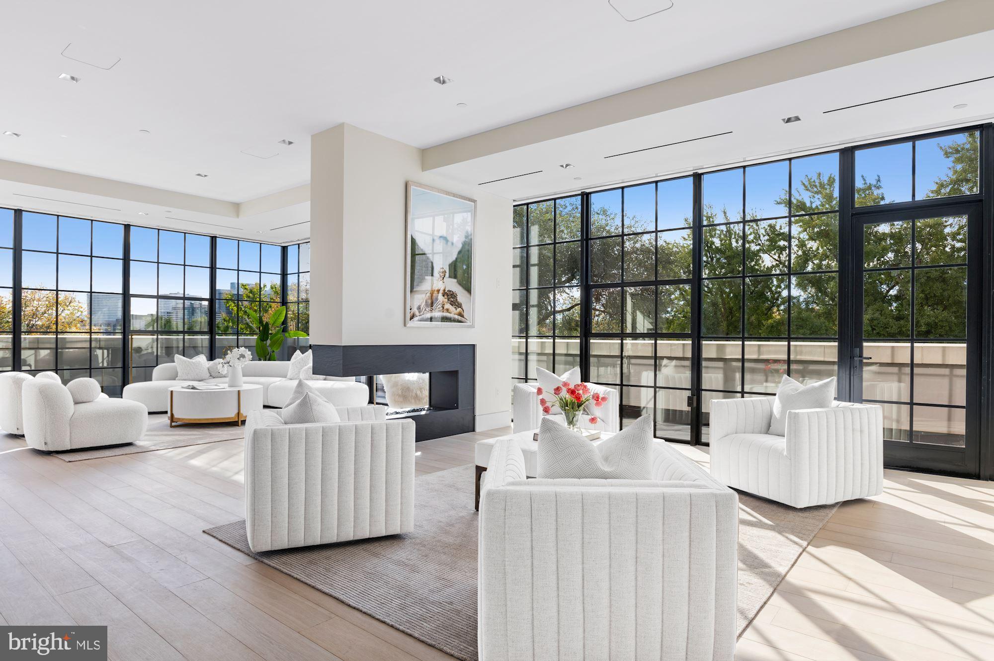 GEORGETOWN - Residential