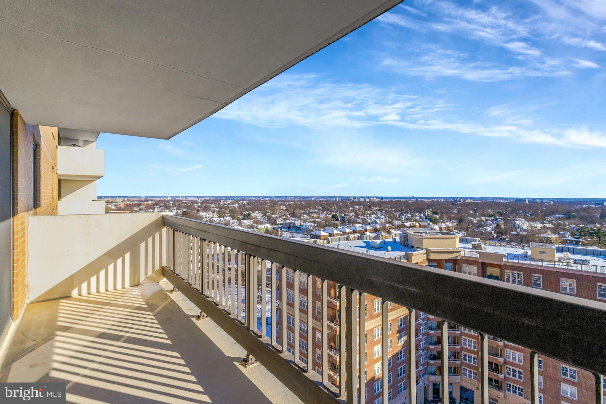 VIRGINIA SQUARE - Residential Lease