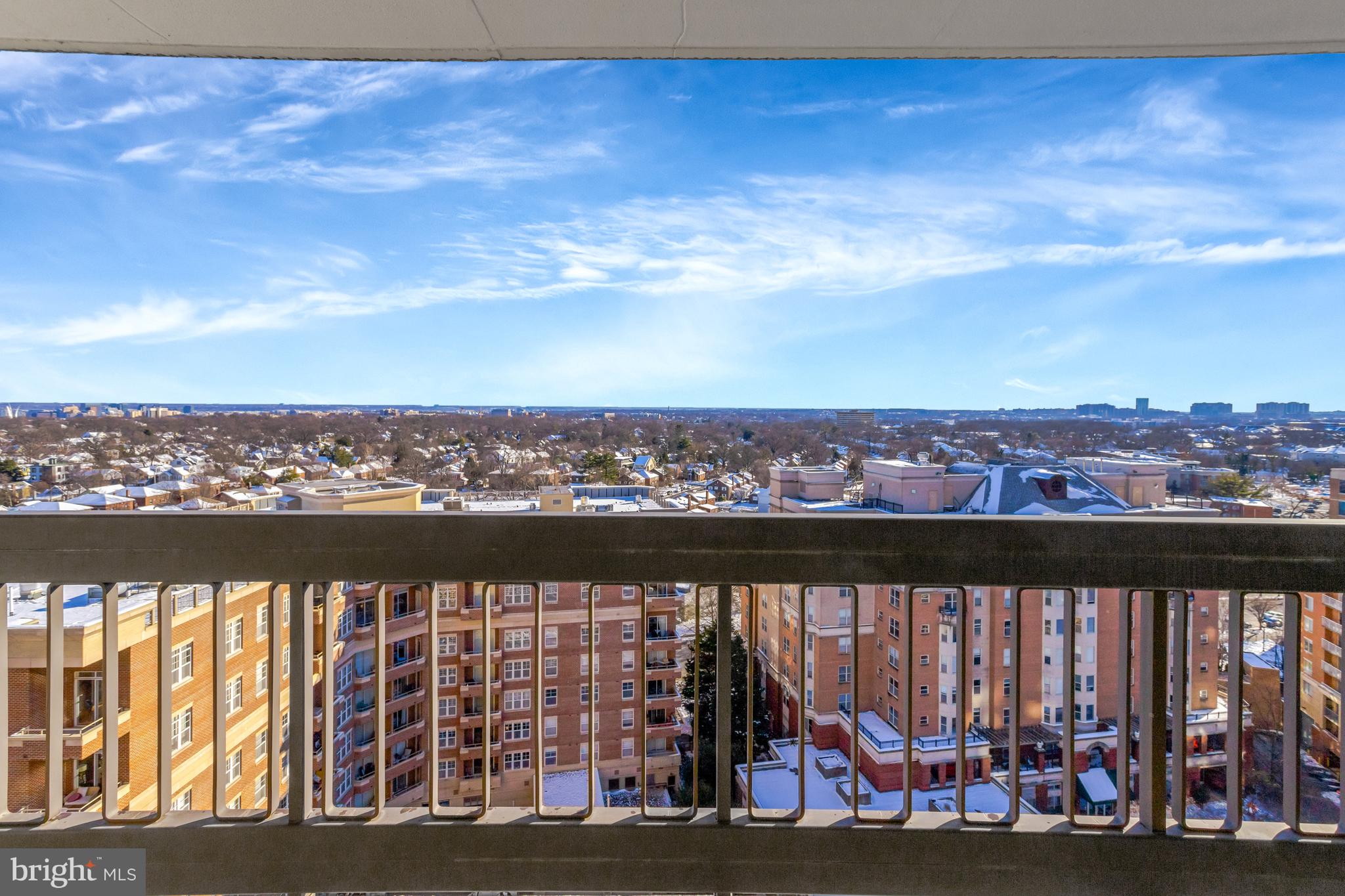 VIRGINIA SQUARE - Residential Lease