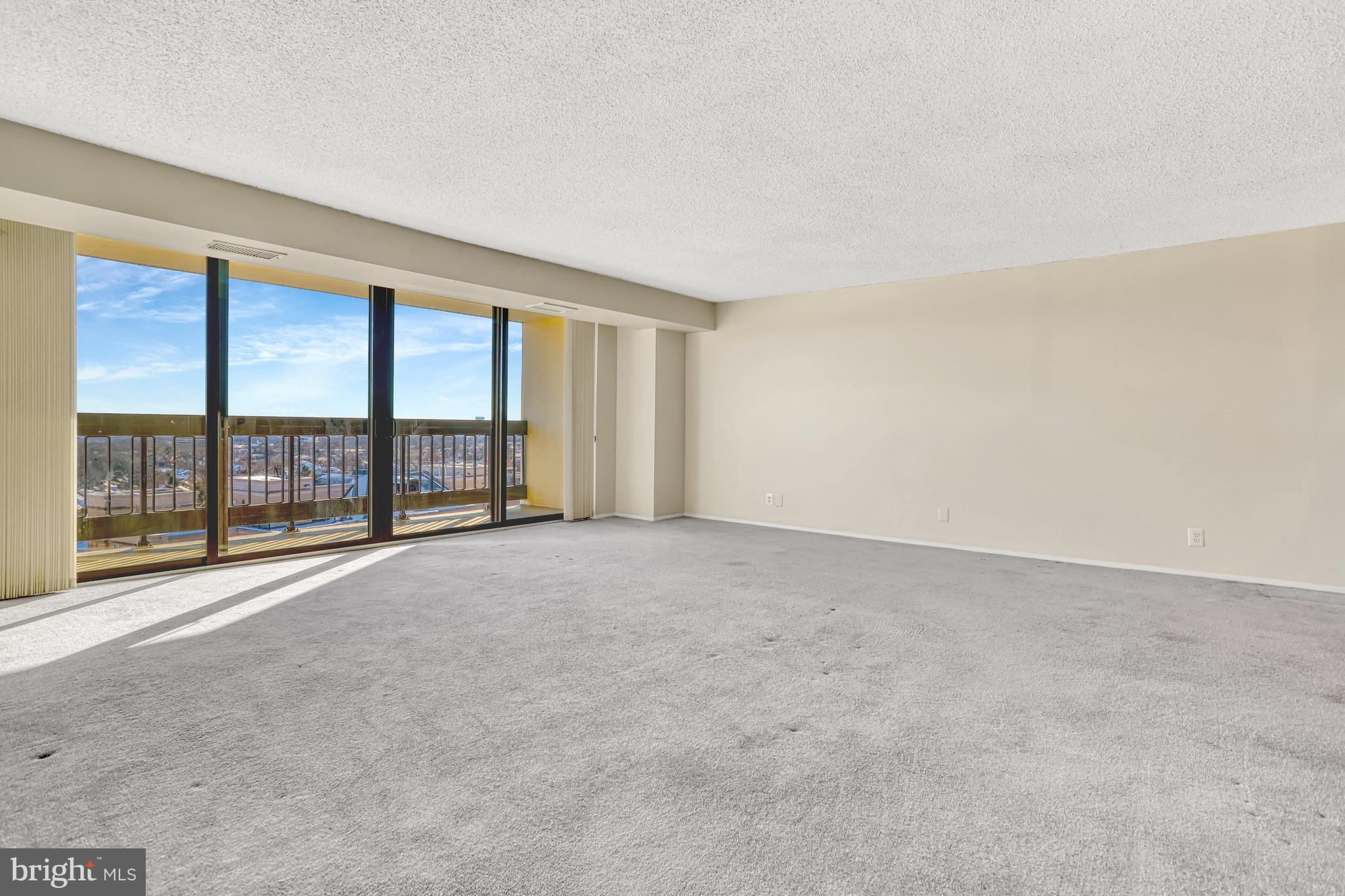 VIRGINIA SQUARE - Residential Lease