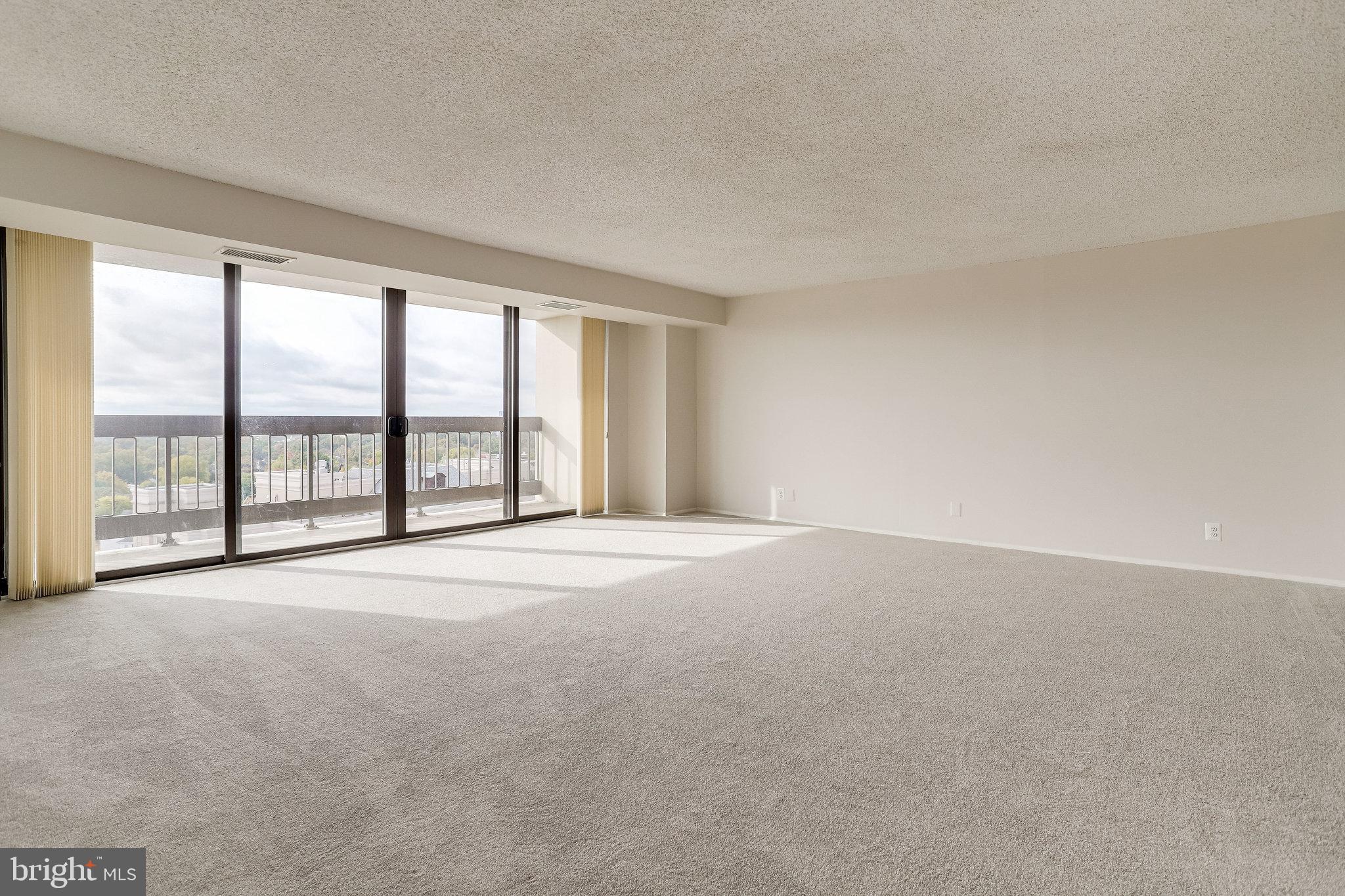 VIRGINIA SQUARE - Residential Lease