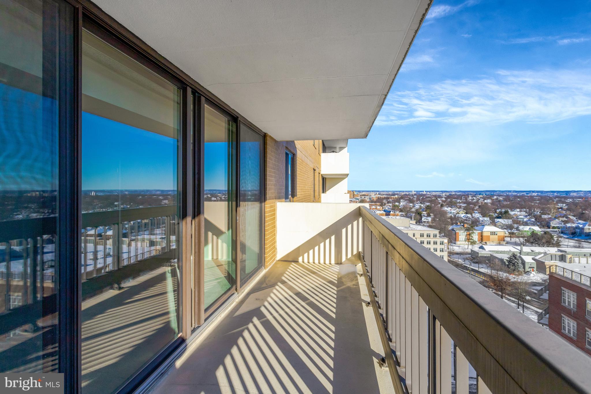 VIRGINIA SQUARE - Residential Lease