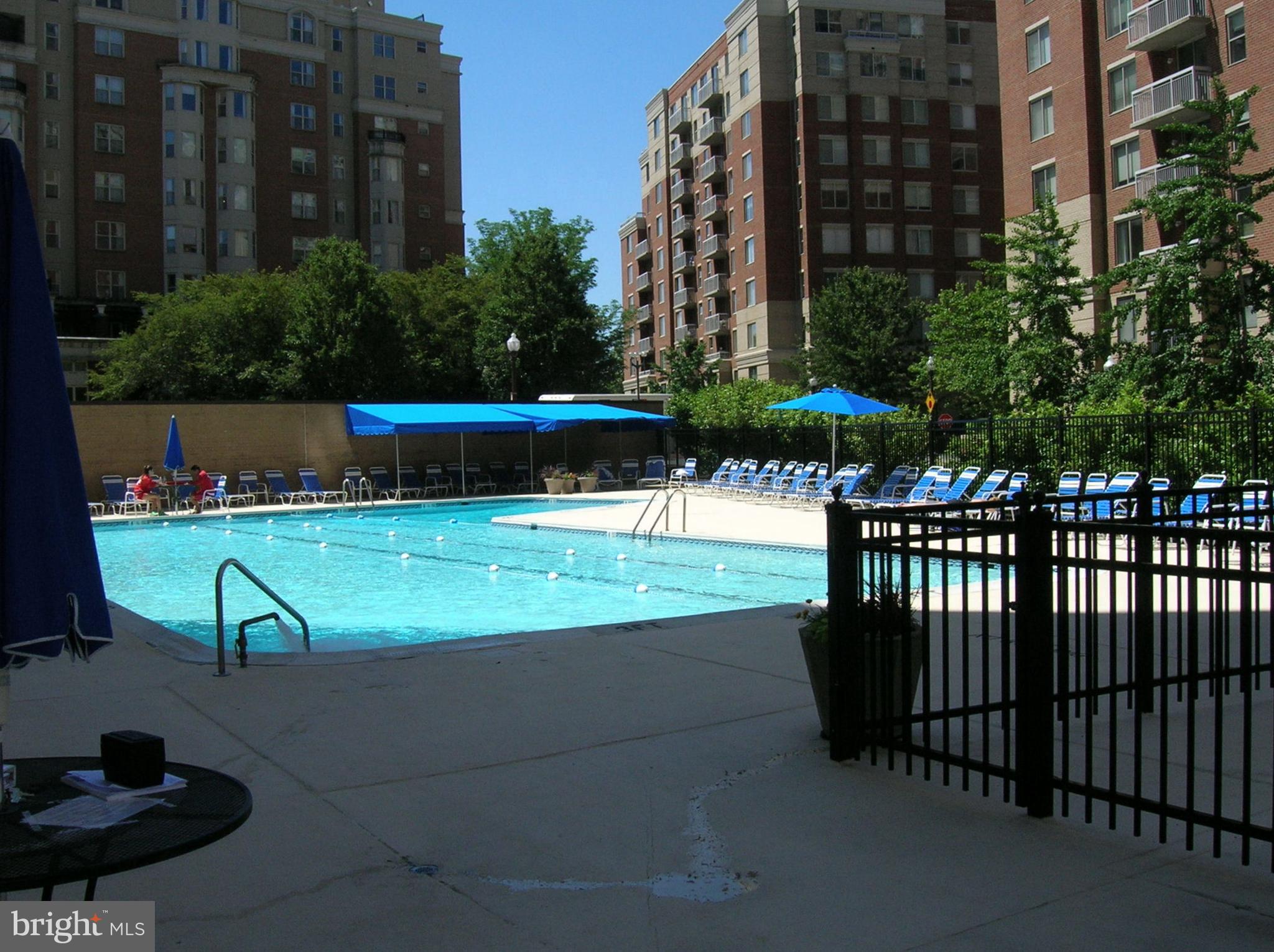 VIRGINIA SQUARE - Residential Lease