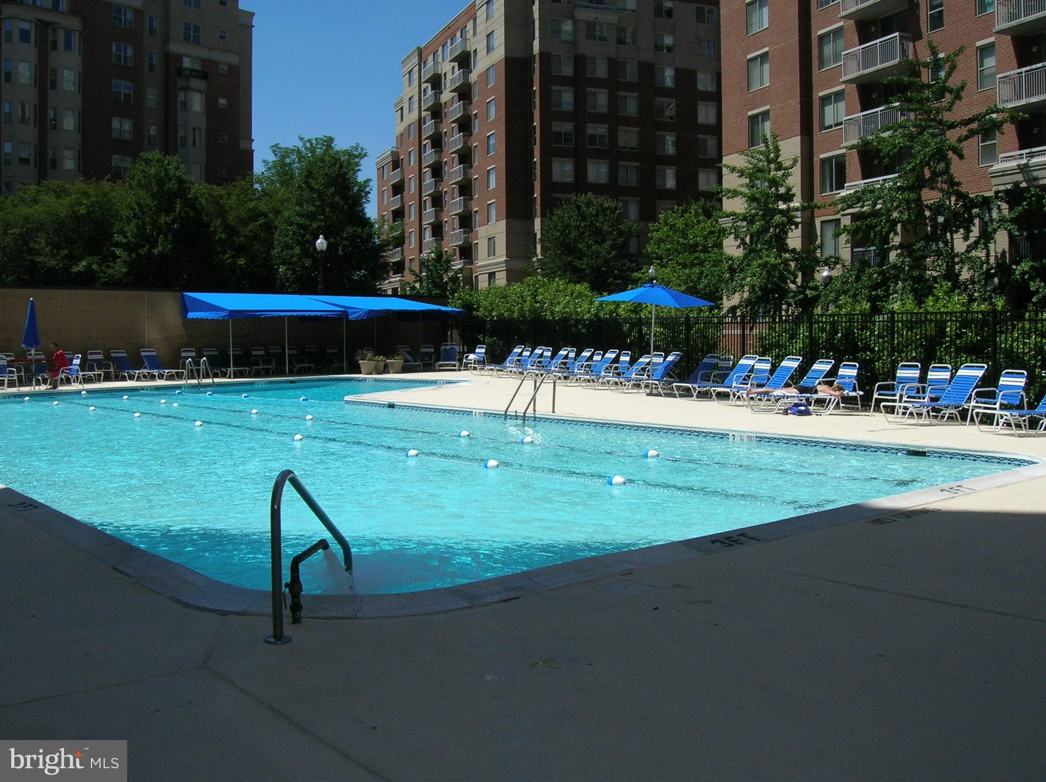 VIRGINIA SQUARE - Residential Lease