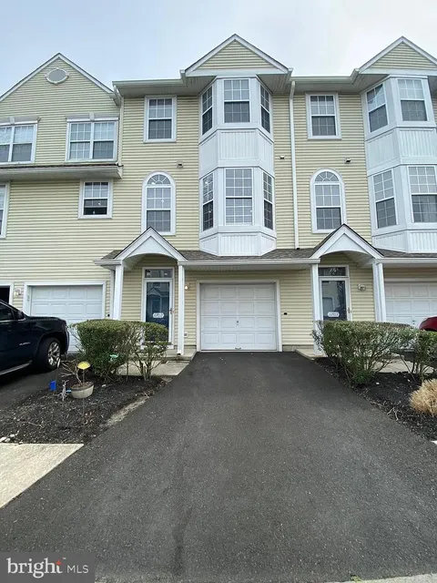 MLS: NJBL2087192
