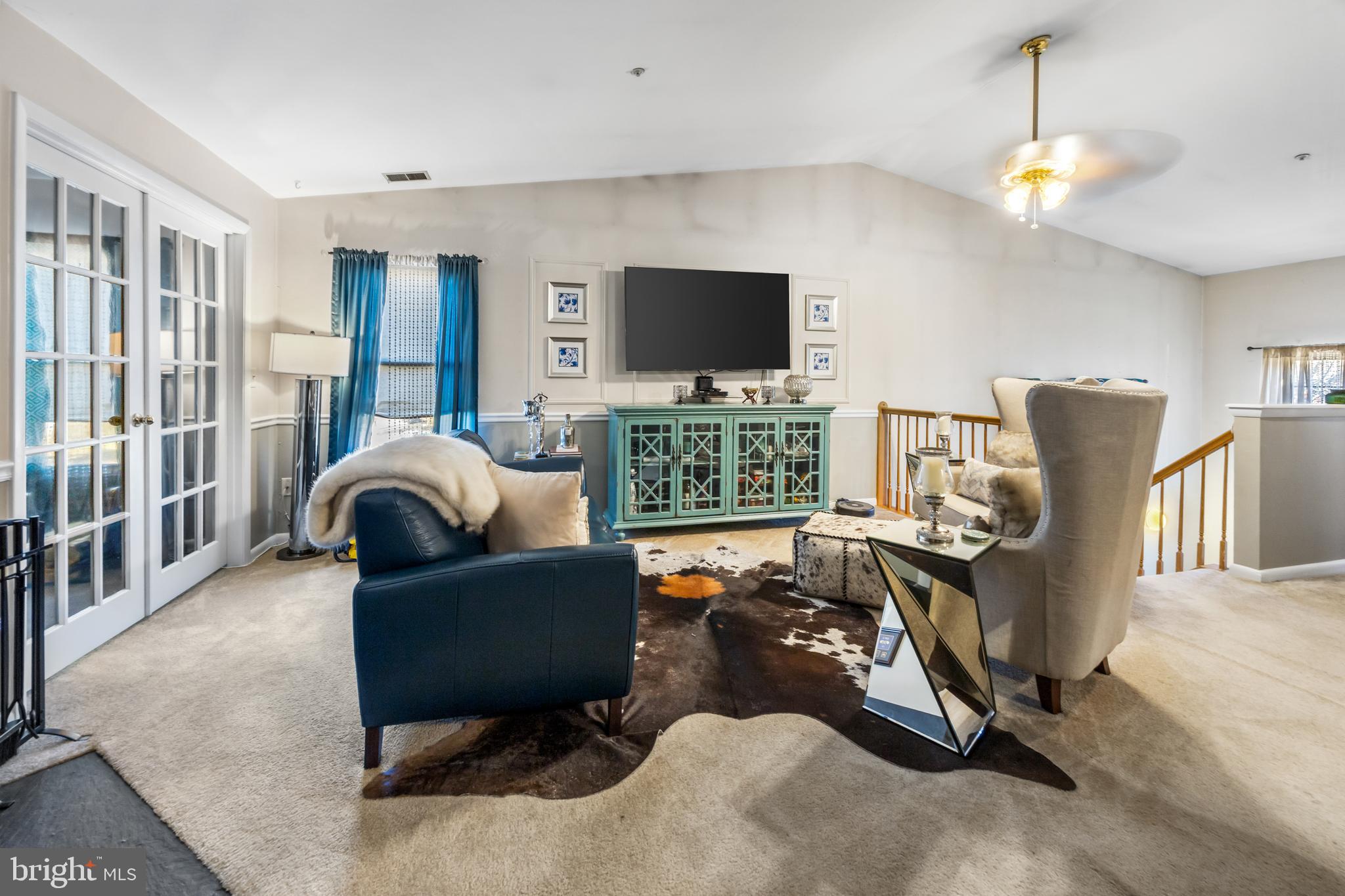 ANNAPOLIS OVERLOOK - Residential