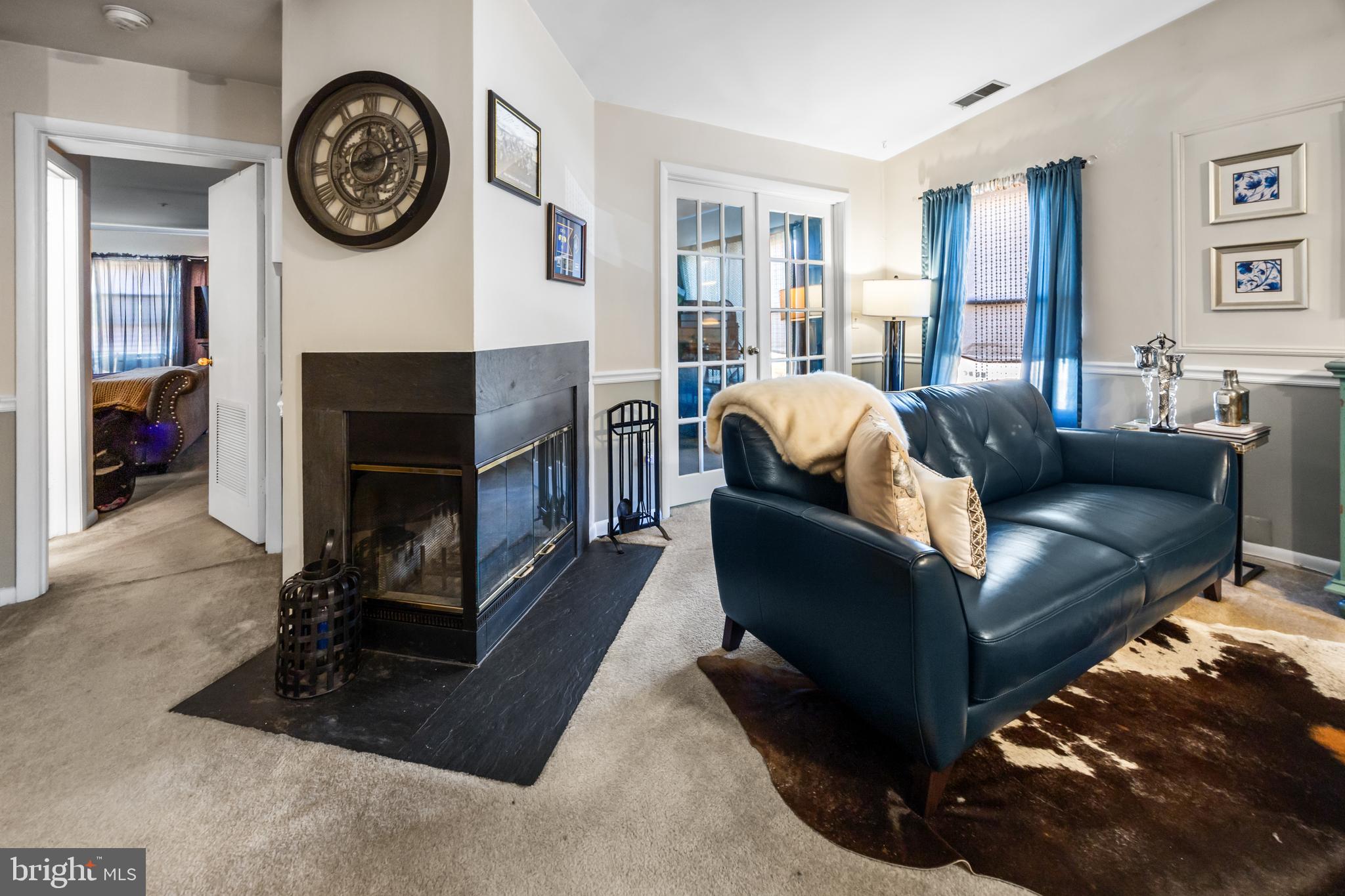 ANNAPOLIS OVERLOOK - Residential