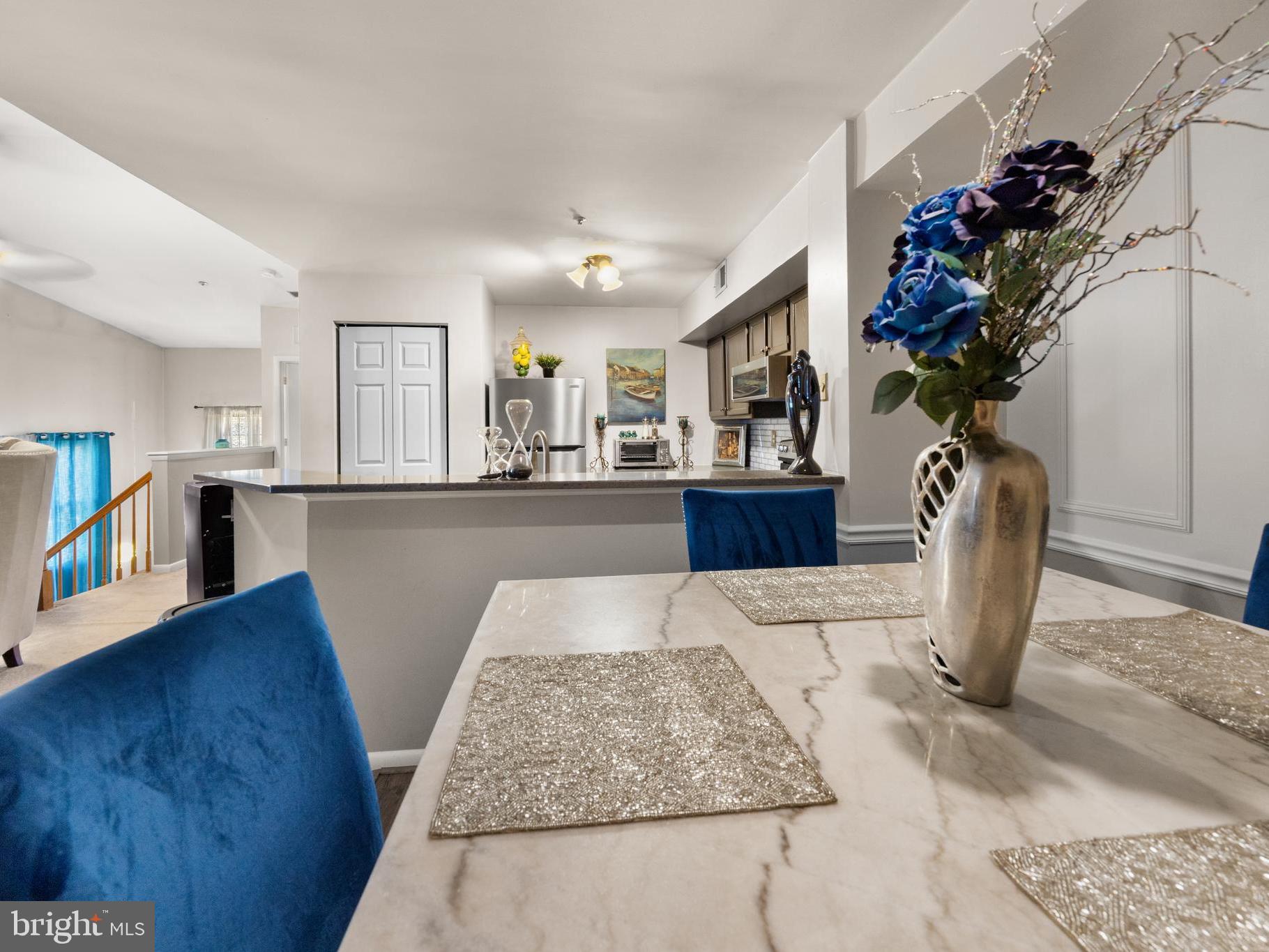 ANNAPOLIS OVERLOOK - Residential