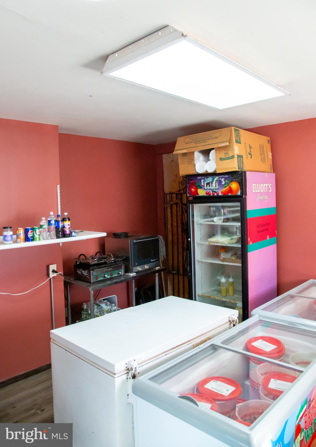 NORTH CENTRAL - Commercial Sale