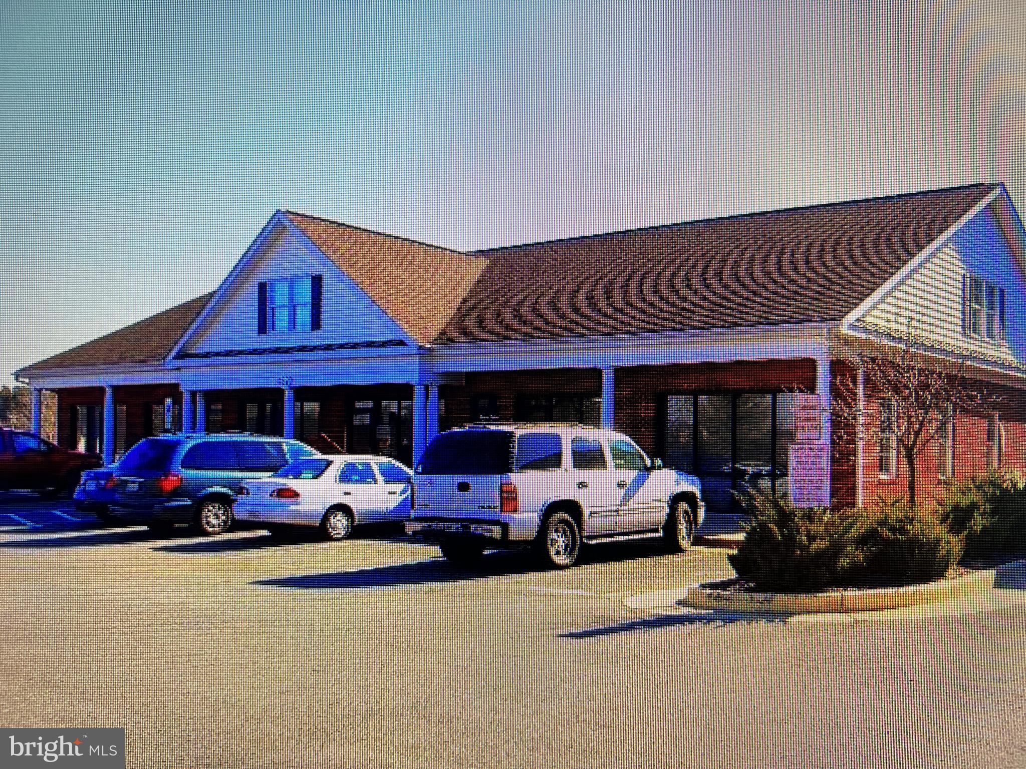 SOUTHPOINT - Commercial Sale