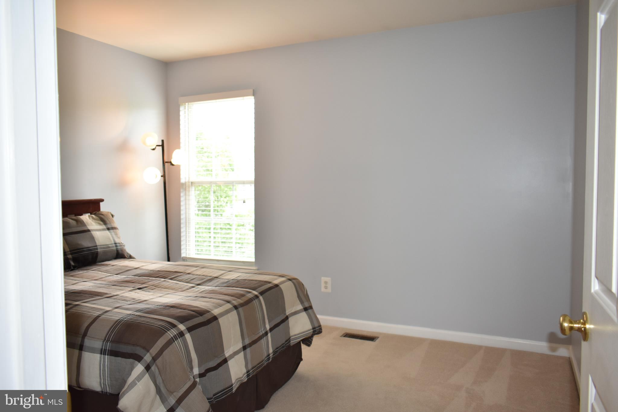 WAYSIDE VILLAGE - Residential