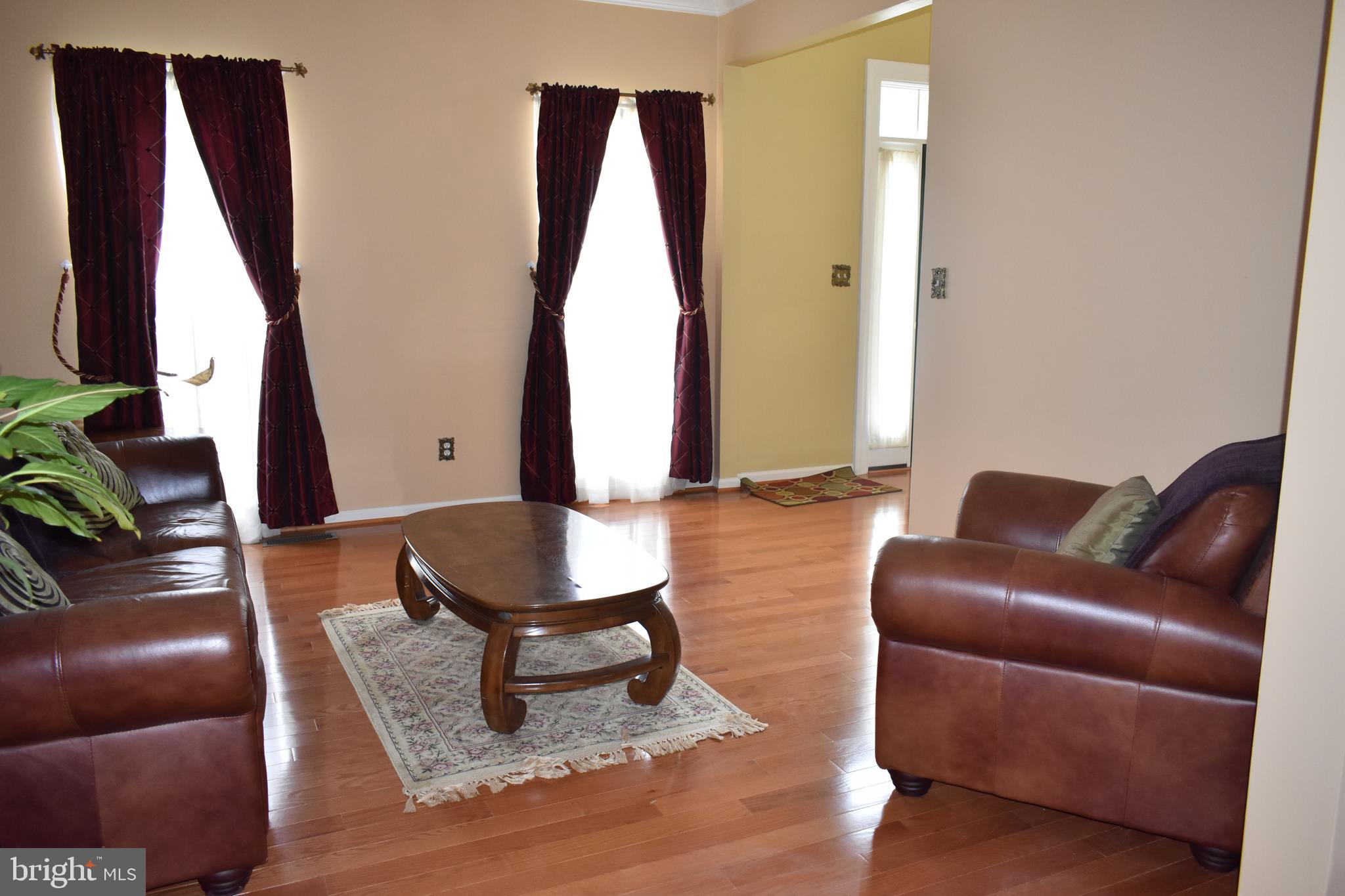 WAYSIDE VILLAGE - Residential