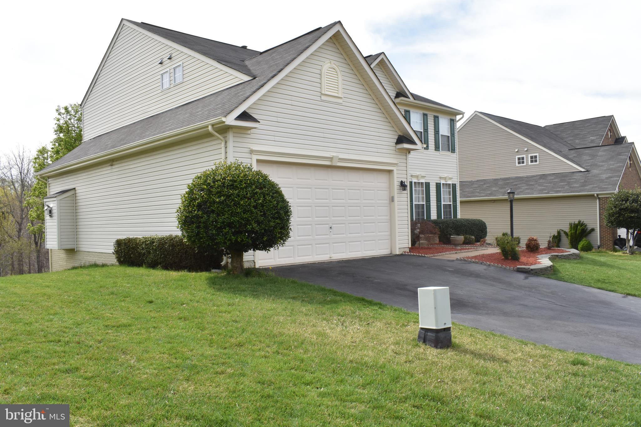 WAYSIDE VILLAGE - Residential