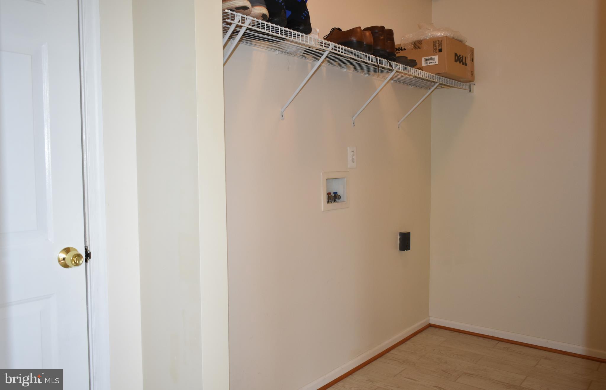 WAYSIDE VILLAGE - Residential