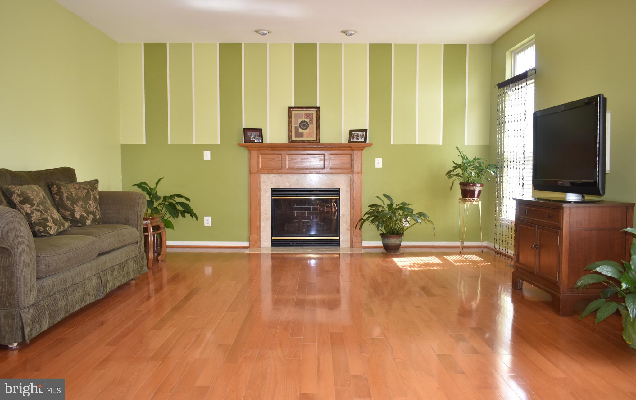 WAYSIDE VILLAGE - Residential