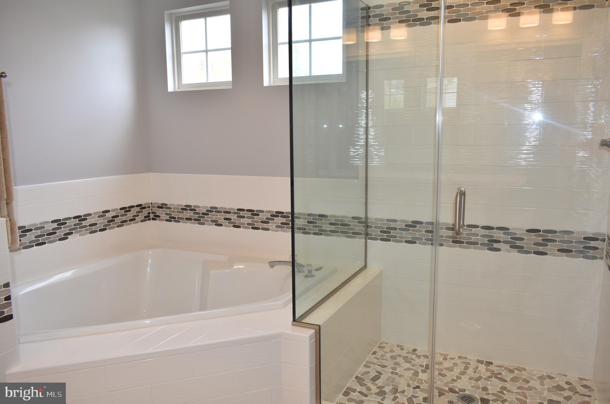 WAYSIDE VILLAGE - Residential