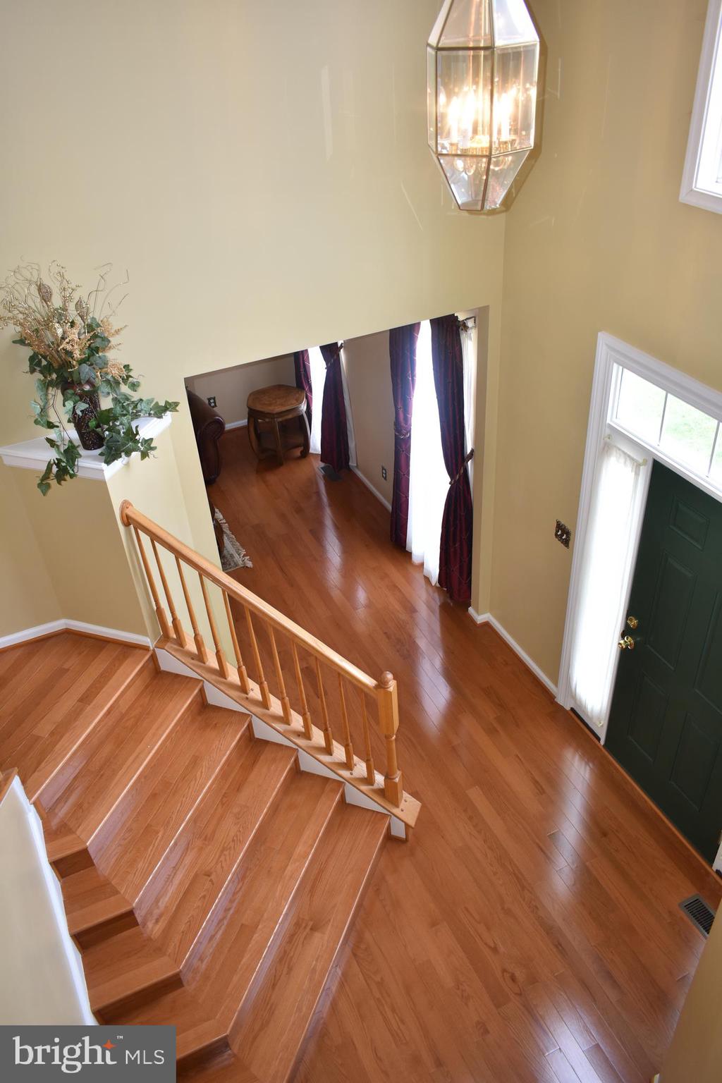 WAYSIDE VILLAGE - Residential