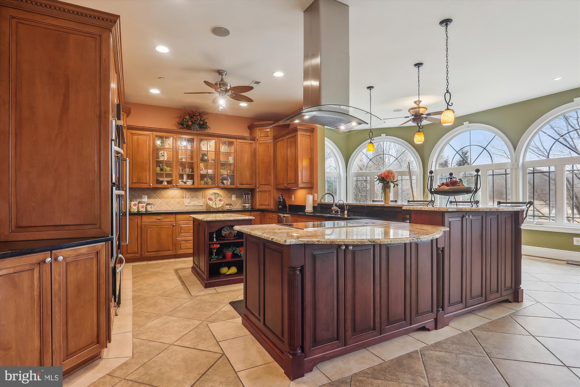 LAYTONSVILLE OUTSIDE - Residential