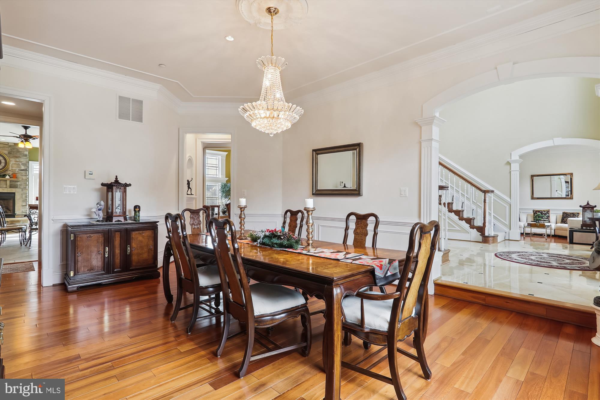 LAYTONSVILLE OUTSIDE - Residential