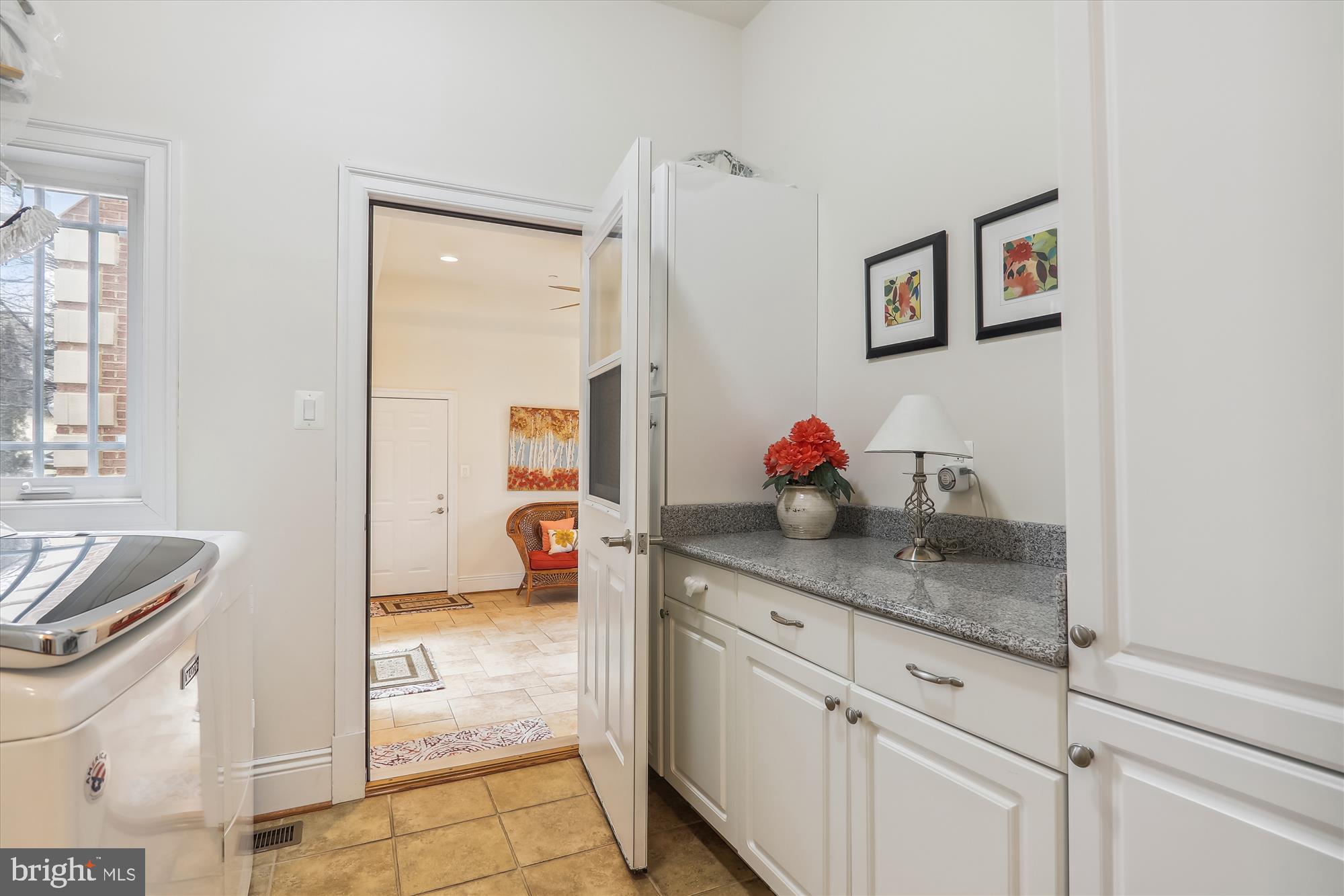 LAYTONSVILLE OUTSIDE - Residential