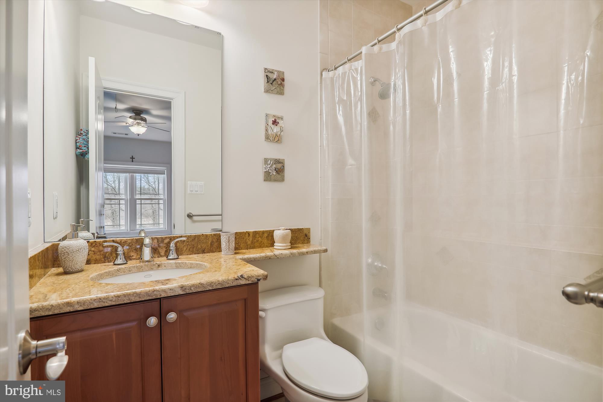 LAYTONSVILLE OUTSIDE - Residential