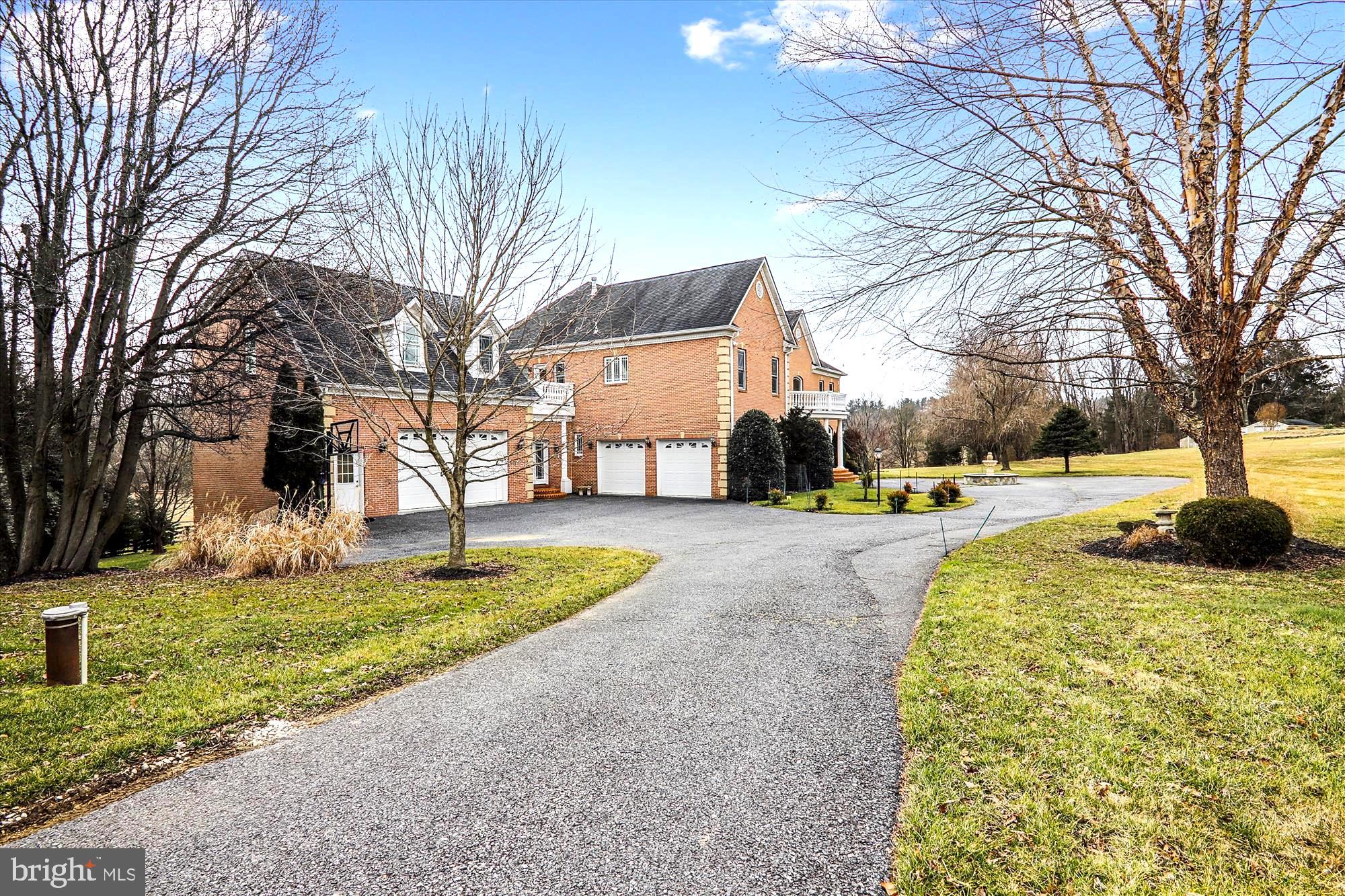 LAYTONSVILLE OUTSIDE - Residential